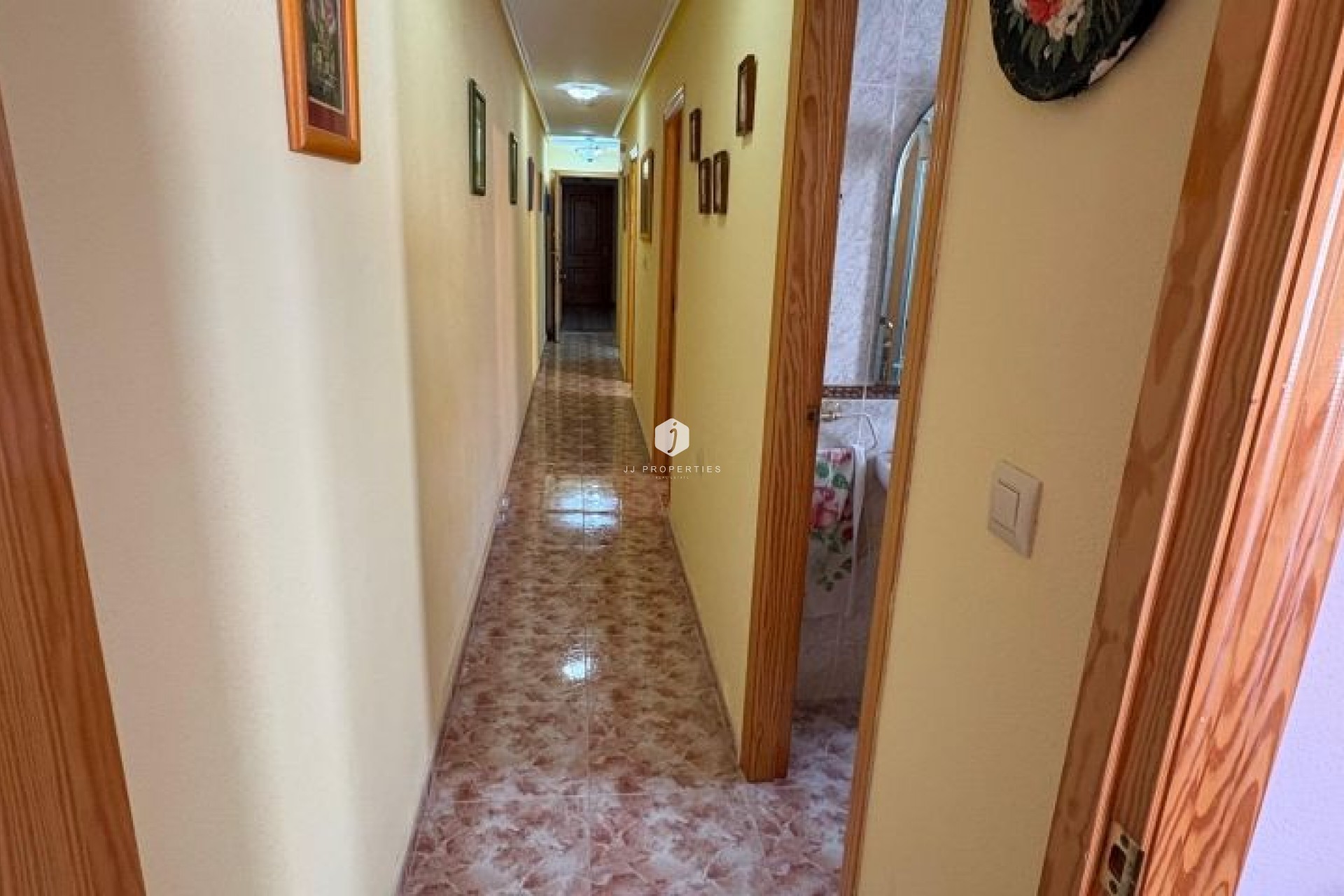 Resale - Apartment / flat -
Torrevieja - Costa Blanca
