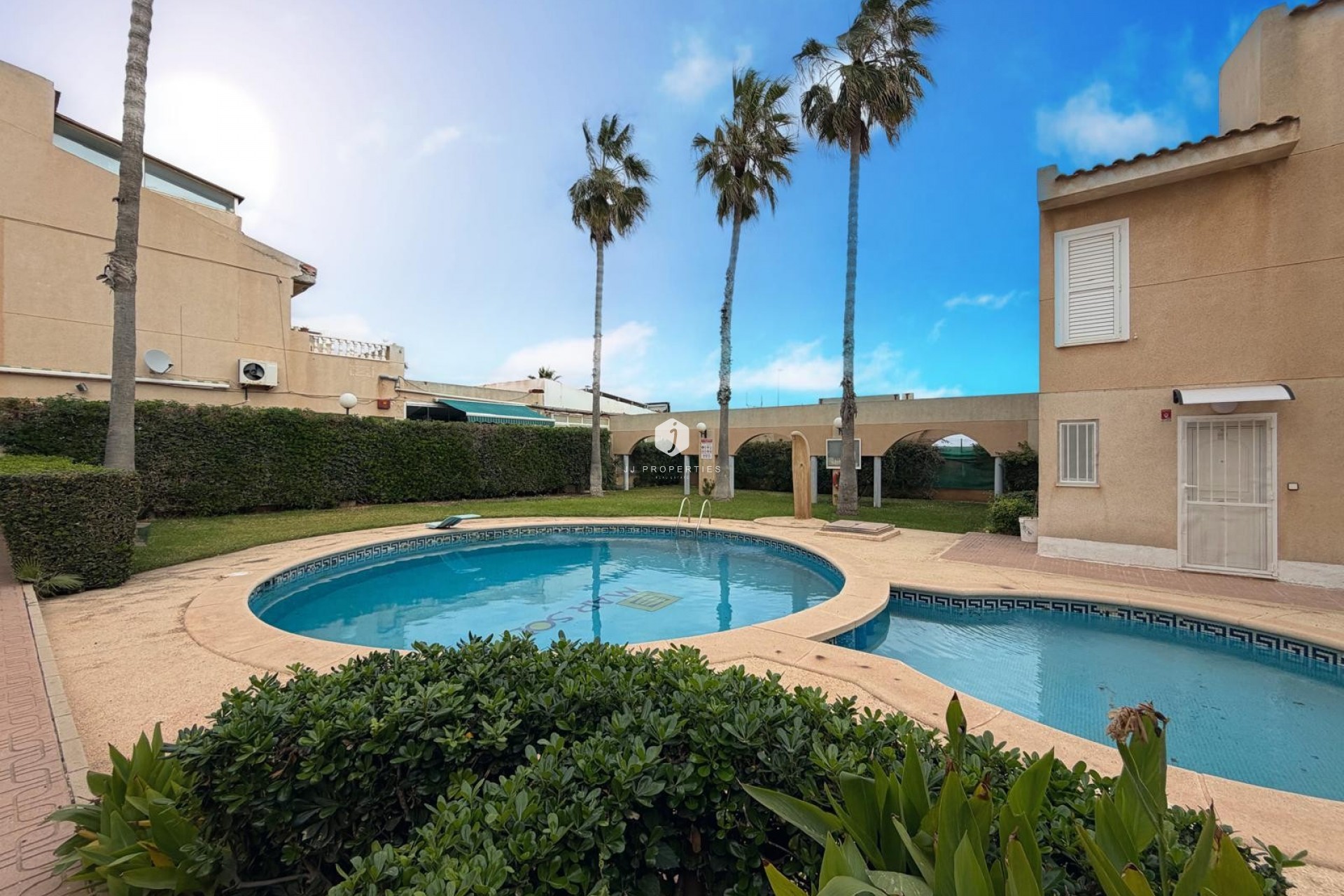 Resale - Apartment / flat -
Torrevieja - Costa Blanca