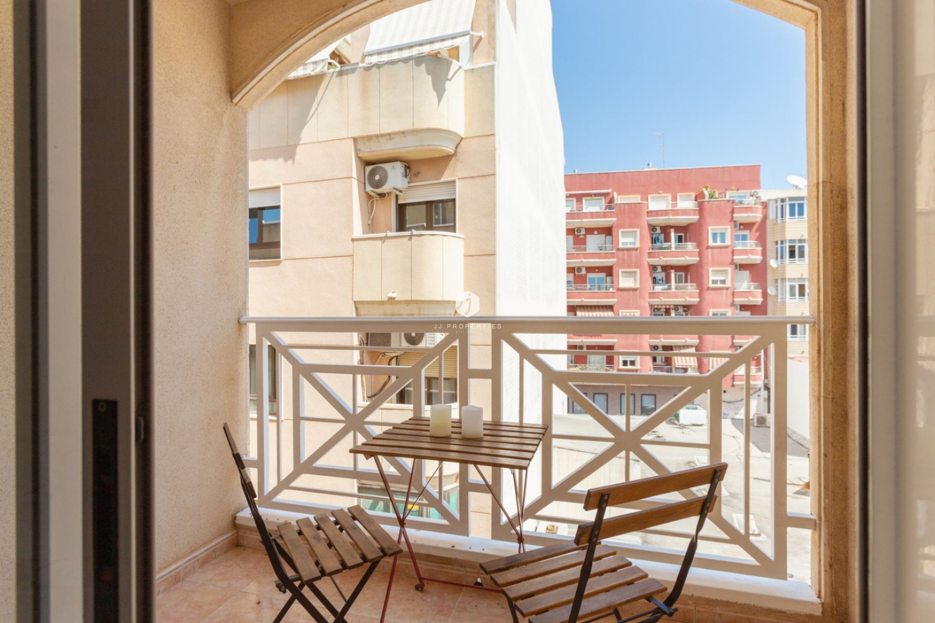 Resale - Apartment / flat -
Torrevieja - Costa Blanca