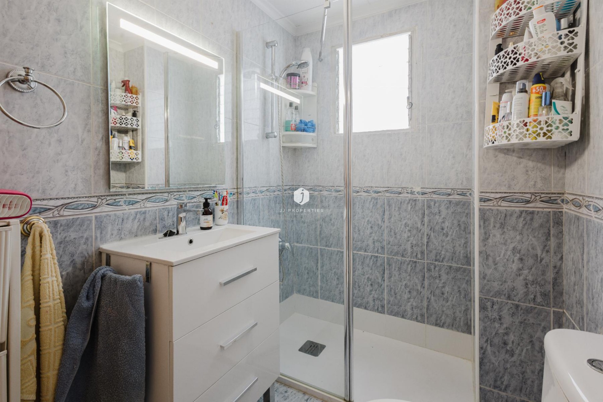 Resale - Apartment / flat -
Torrevieja - Costa Blanca