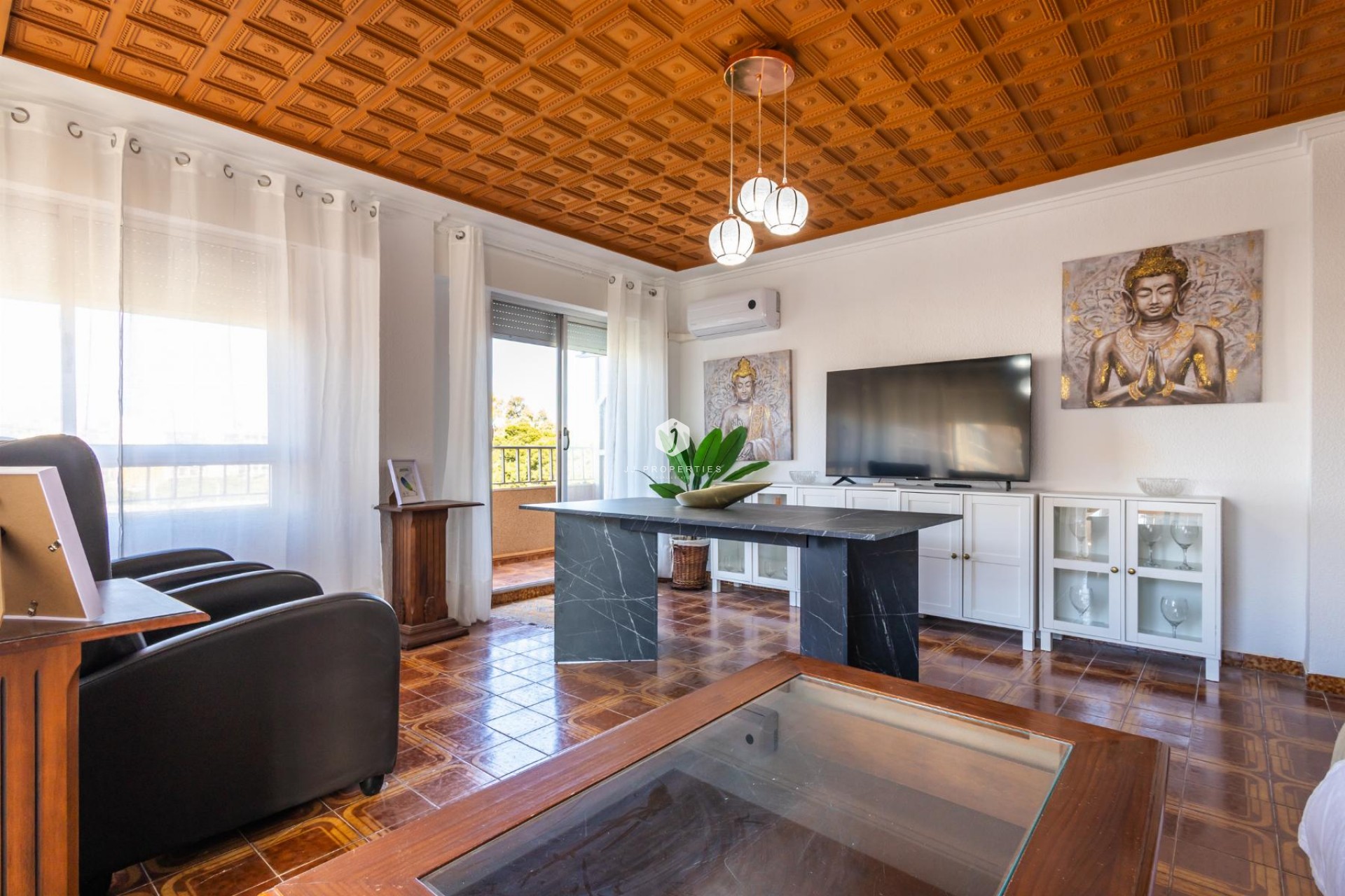 Resale - Apartment / flat -
Torrevieja - Costa Blanca