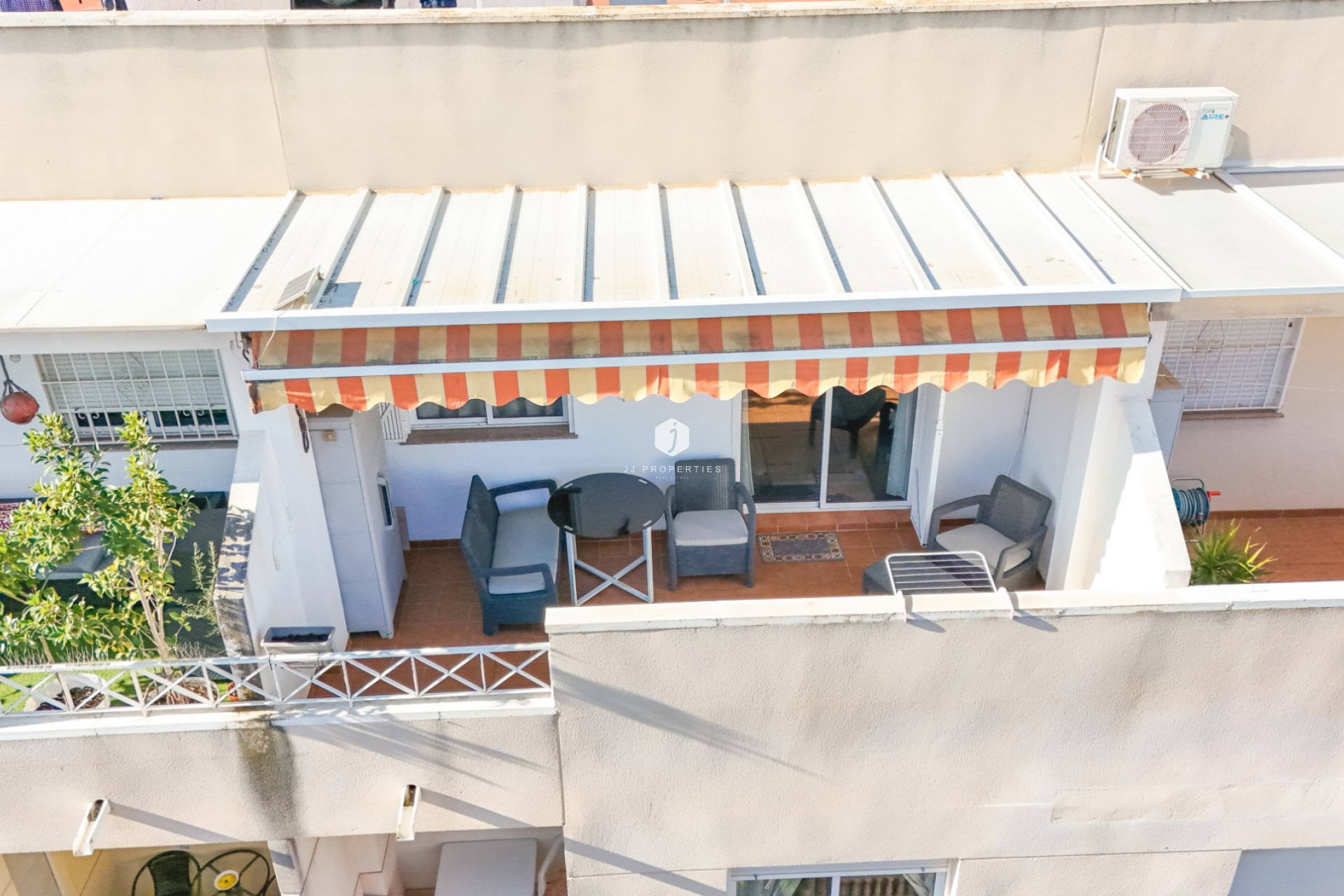 Resale - Apartment / flat -
Torrevieja - Costa Blanca