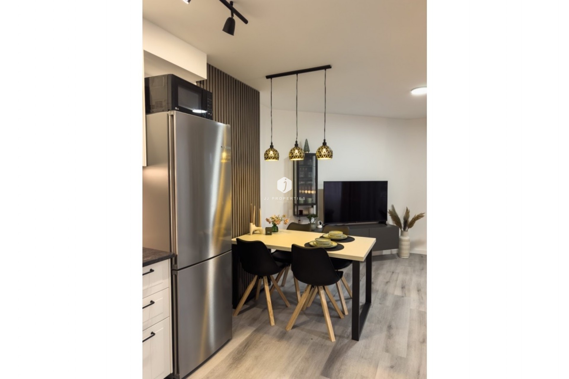 Resale - Apartment / flat -
Torrevieja - Costa Blanca