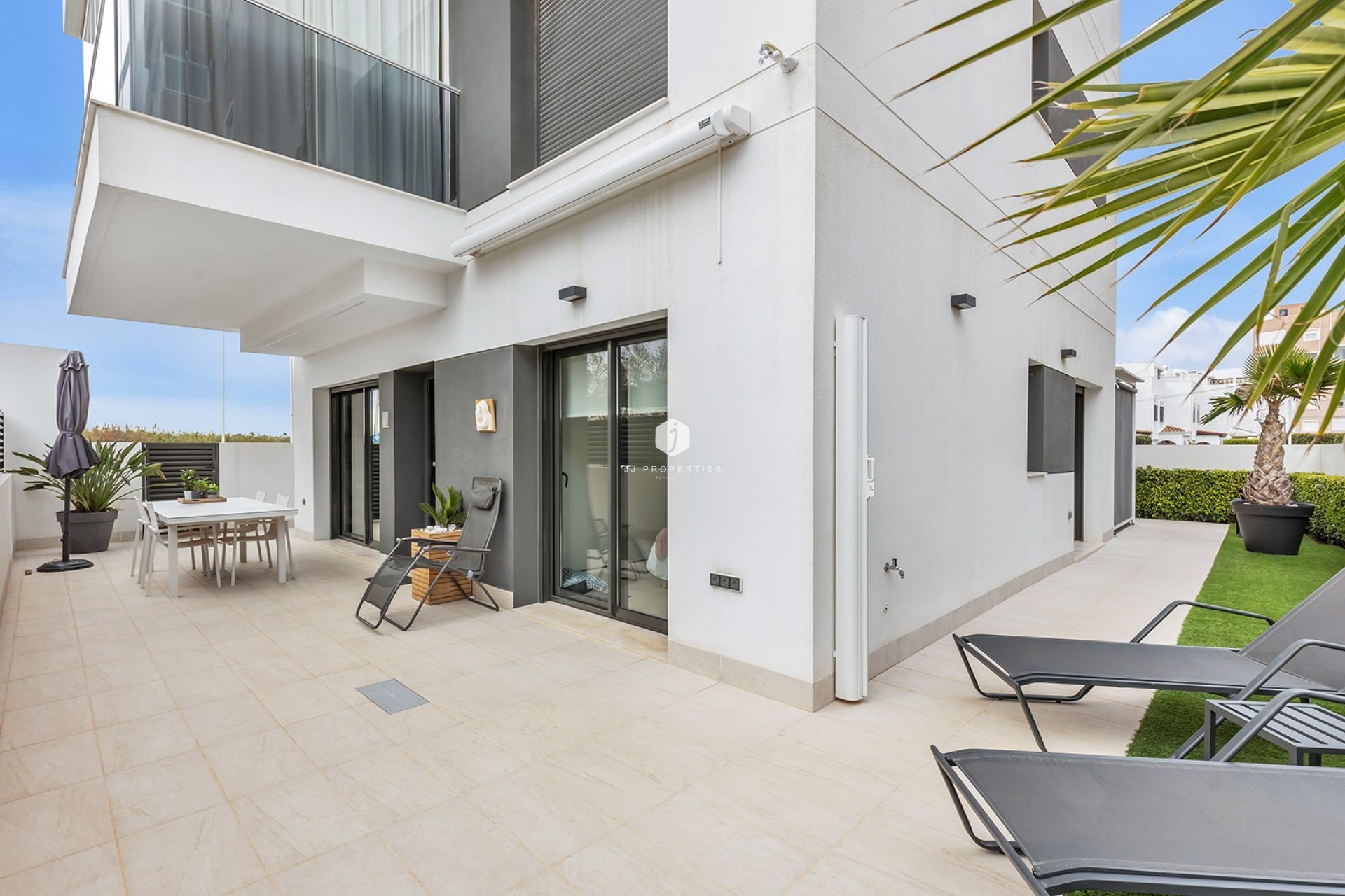 Resale - Apartment / flat -
Torrevieja - Costa Blanca