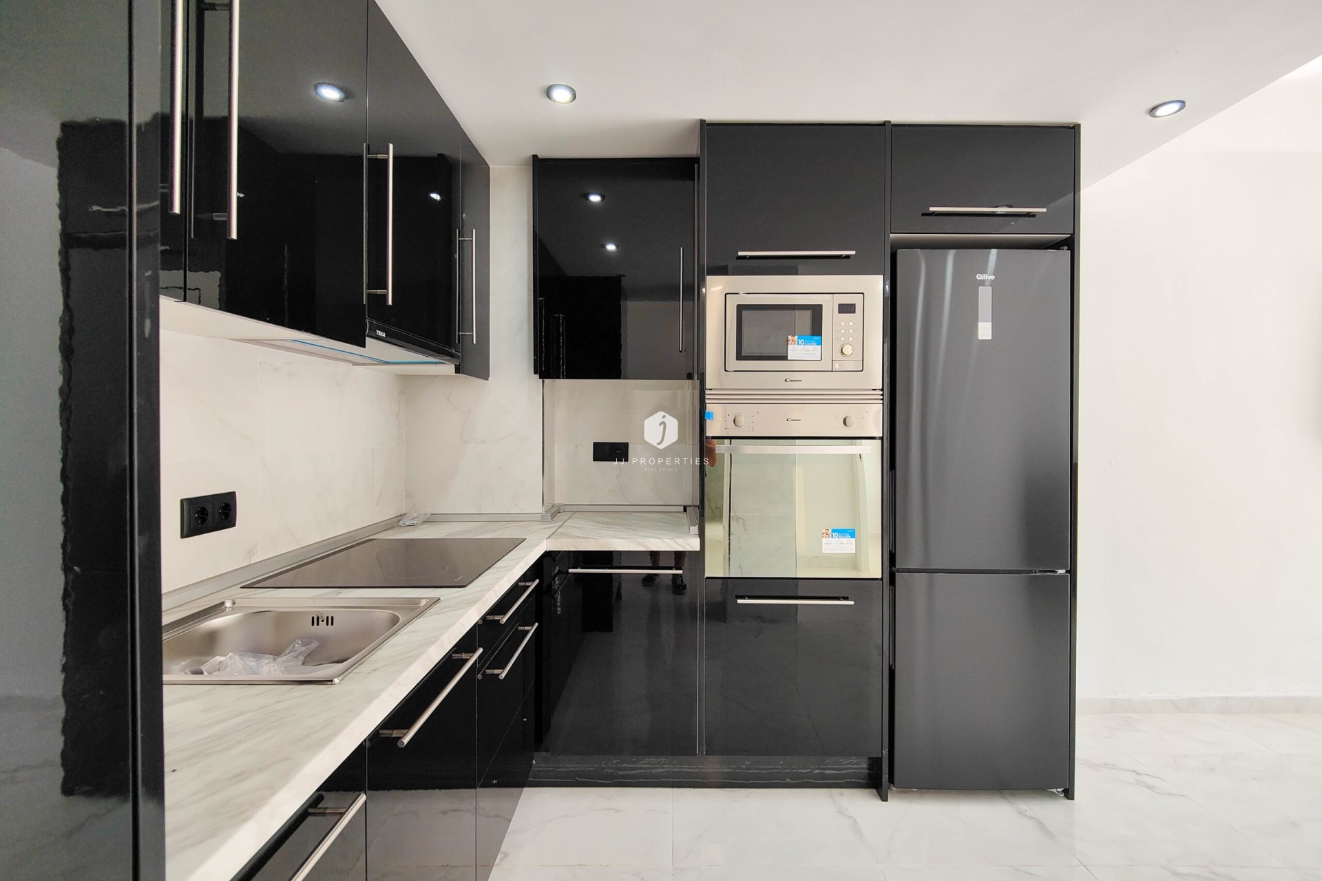 Resale - Apartment / flat -
Torrevieja - Costa Blanca