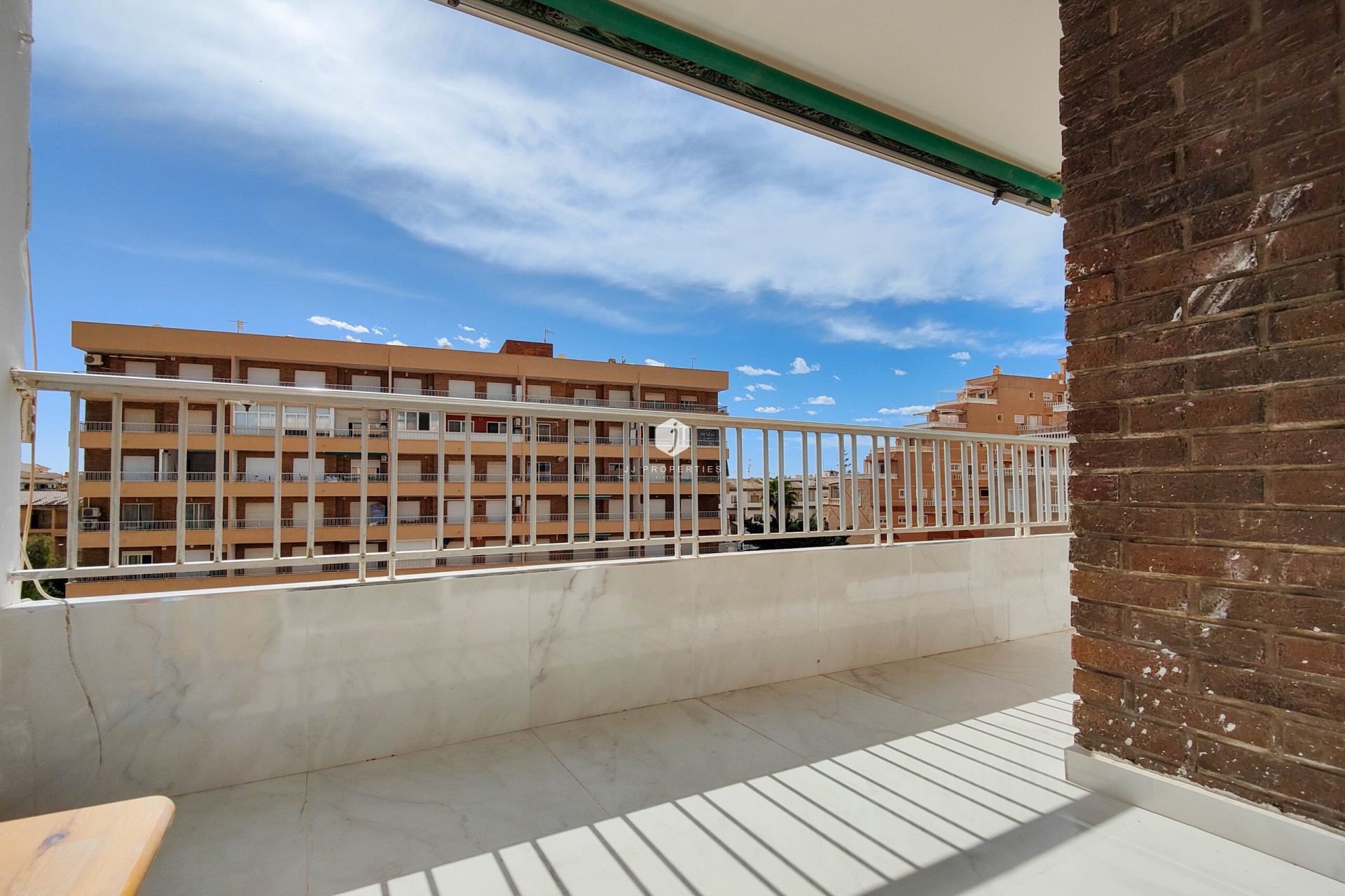 Resale - Apartment / flat -
Torrevieja - Costa Blanca