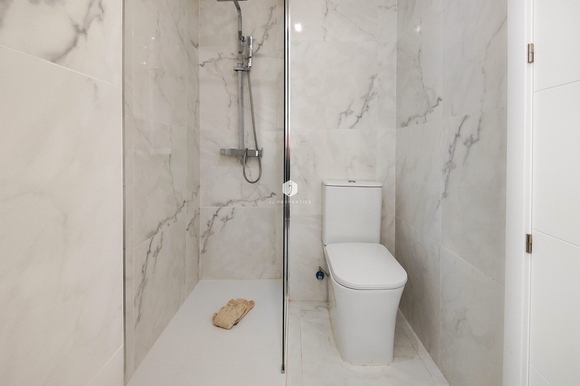 Resale - Apartment / flat -
Torrevieja - Costa Blanca