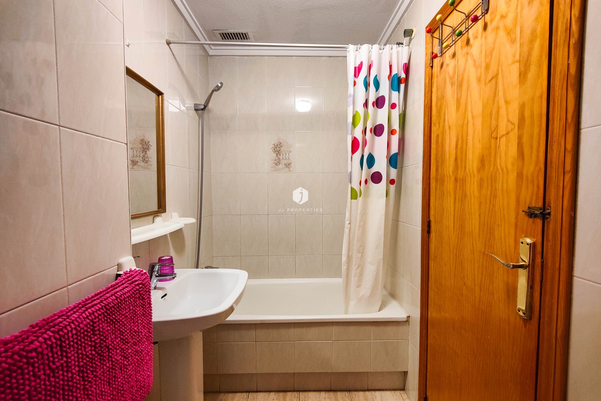 Resale - Apartment / flat -
Torrevieja - Costa Blanca