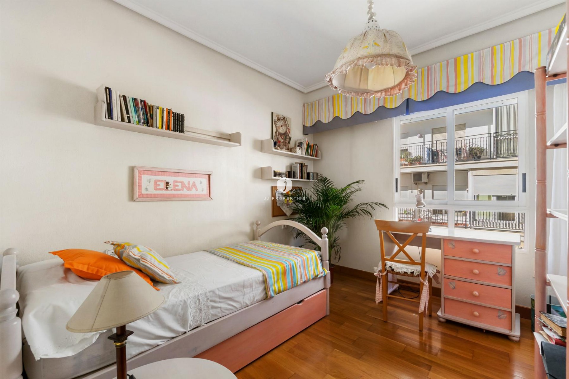 Resale - Apartment / flat -
Torrevieja - Costa Blanca