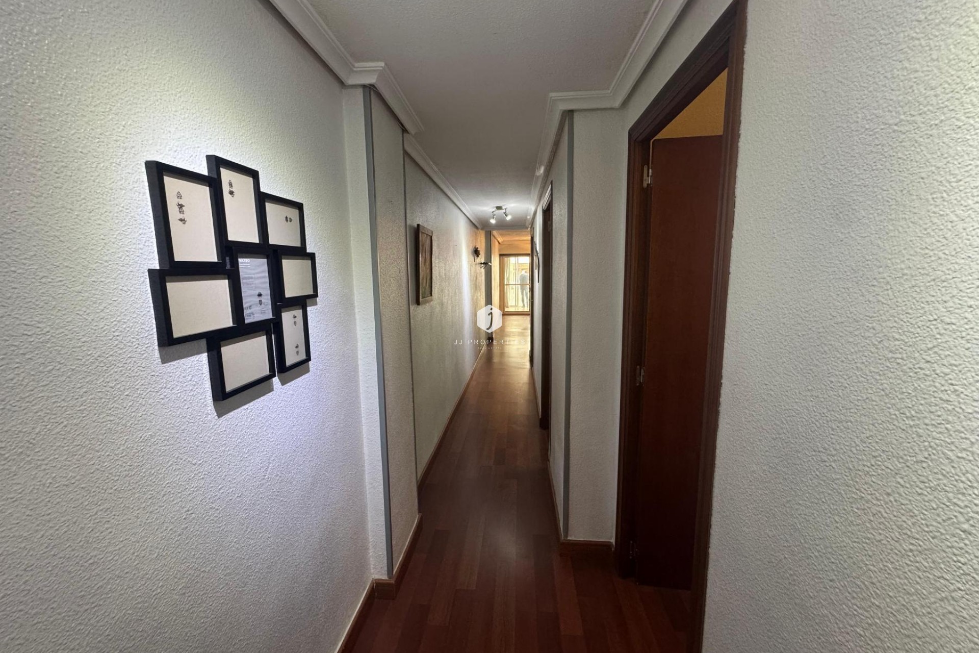 Resale - Apartment / flat -
Torrevieja - Costa Blanca