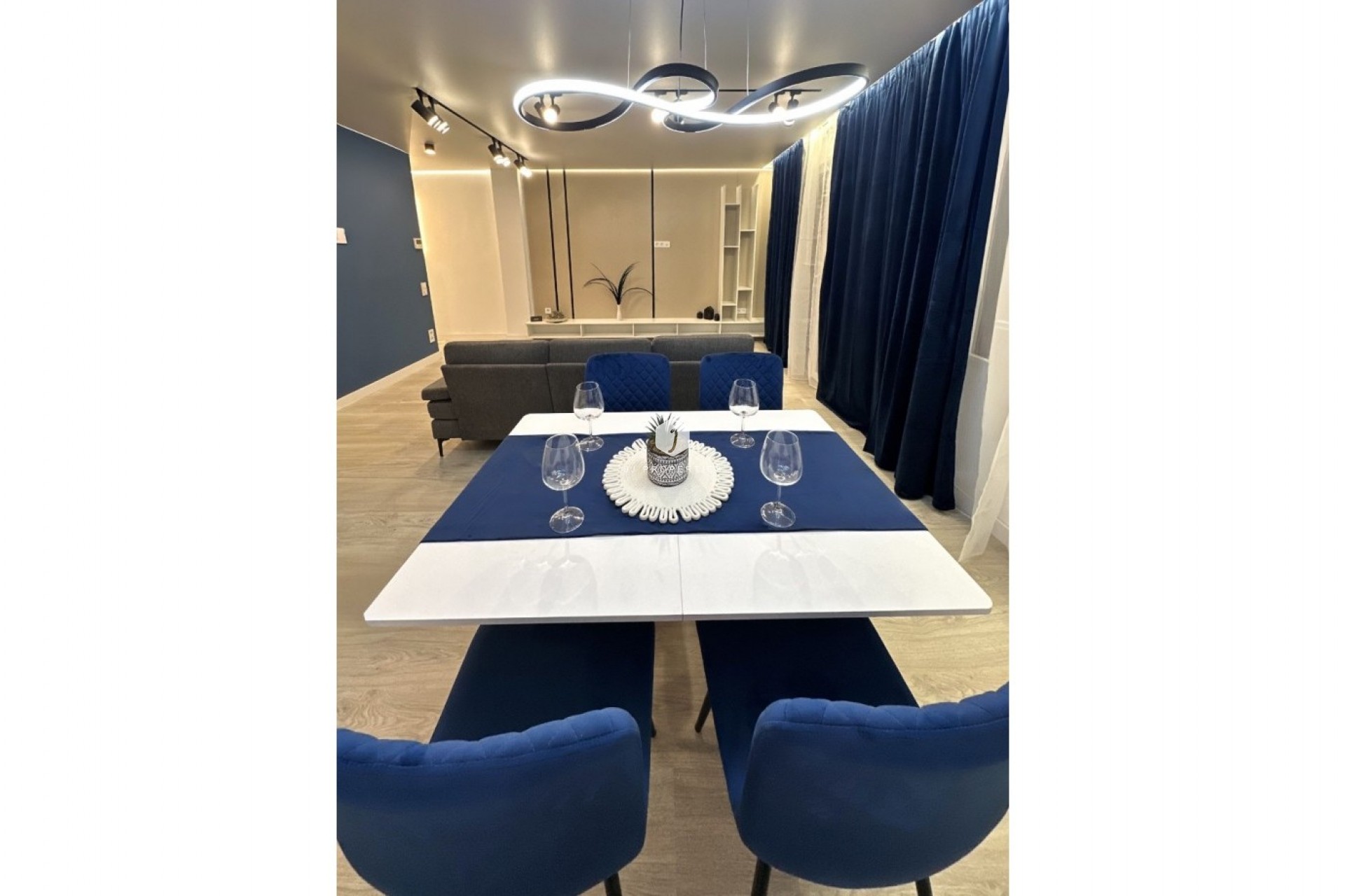 Resale - Apartment / flat -
Torrevieja - Costa Blanca