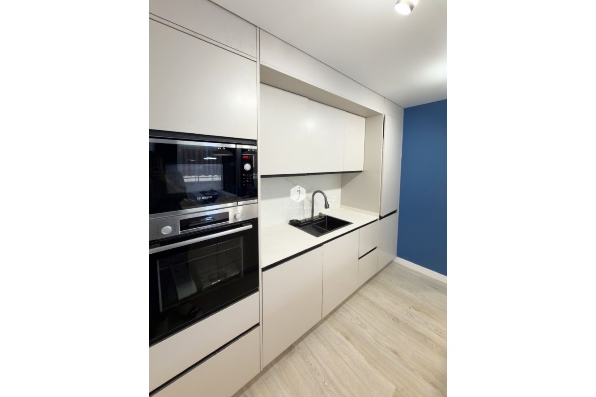 Resale - Apartment / flat -
Torrevieja - Costa Blanca