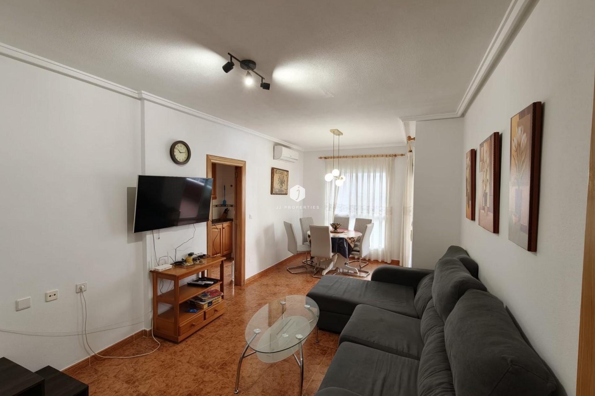 Resale - Apartment / flat -
Torrevieja - Costa Blanca