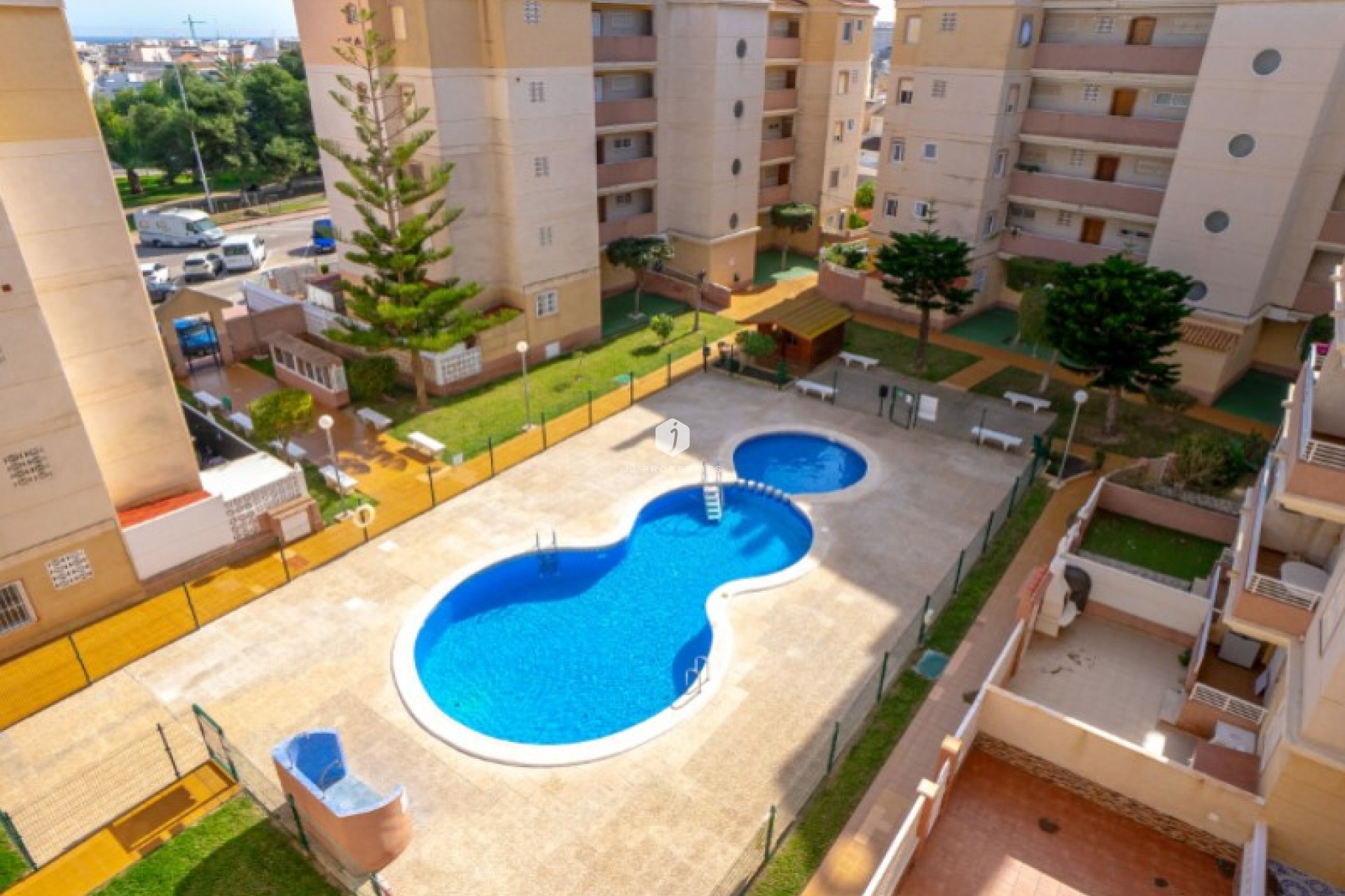 Resale - Apartment / flat -
Torrevieja - Costa Blanca