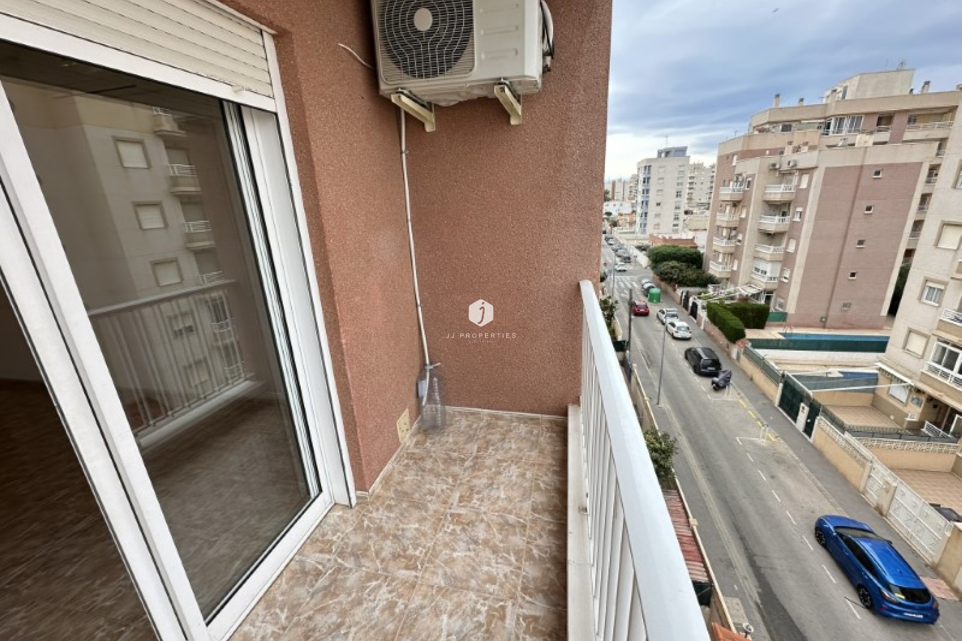 Resale - Apartment / flat -
Torrevieja - Costa Blanca