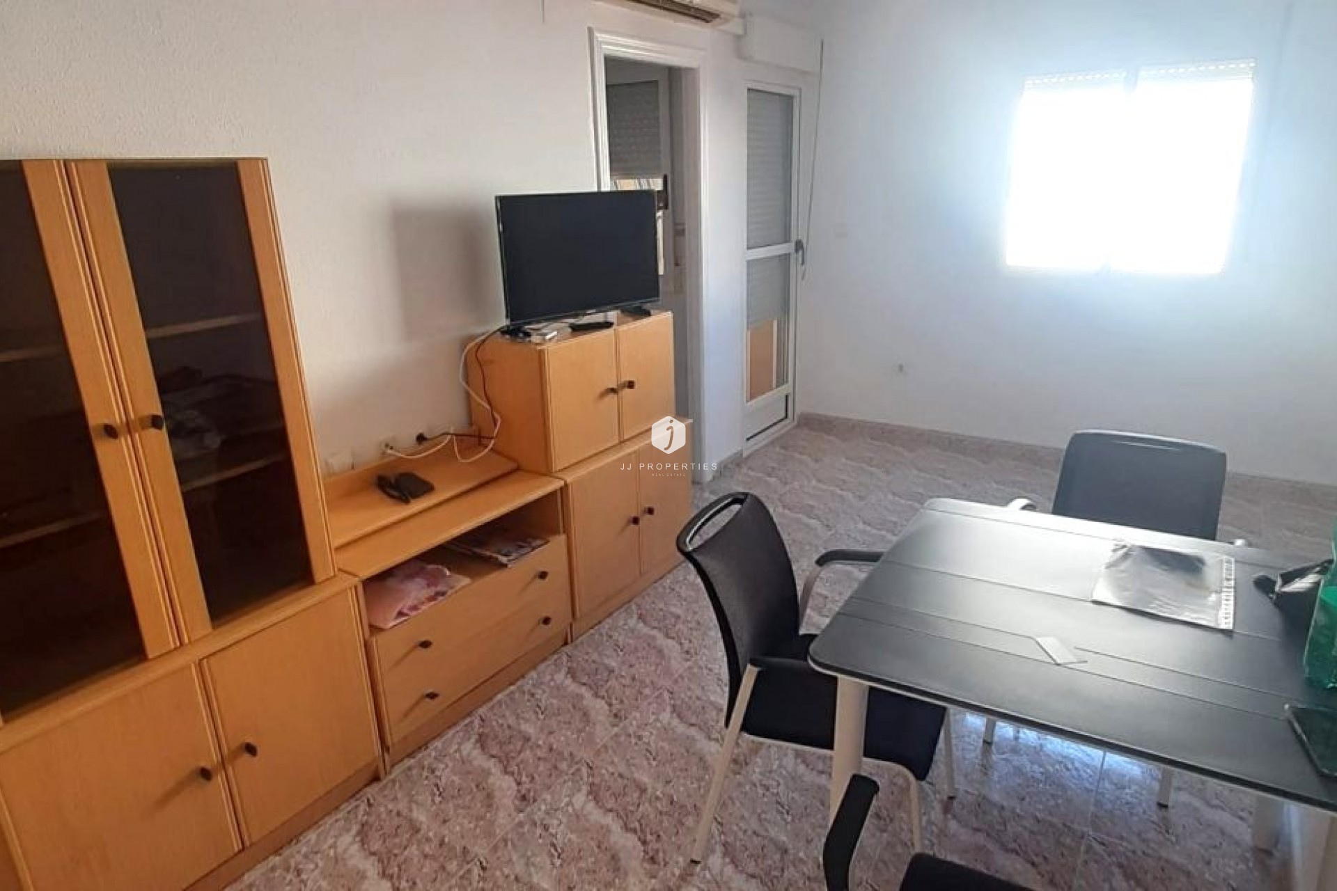 Resale - Apartment / flat -
Torrevieja - Costa Blanca