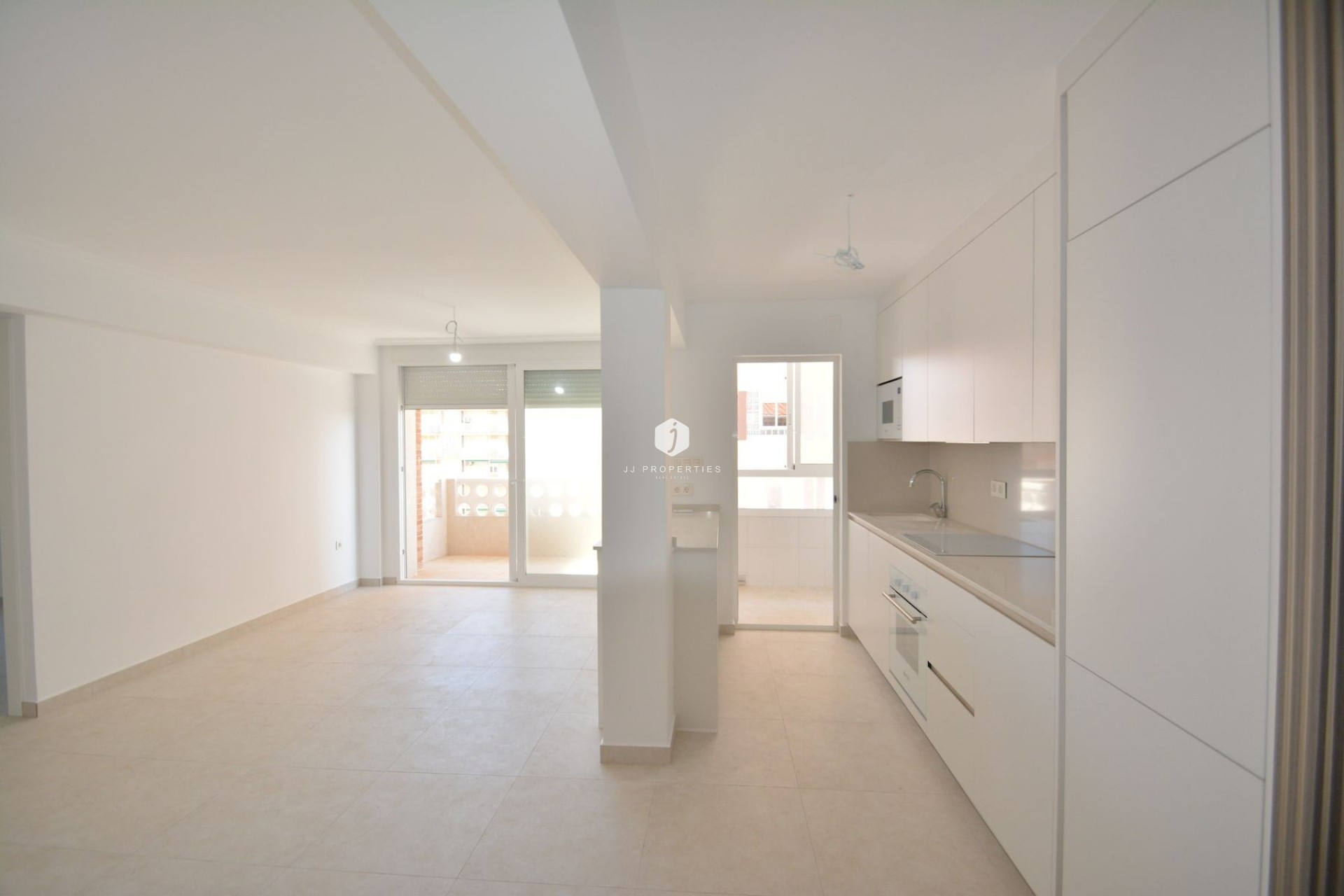 Resale - Apartment / flat -
Torrevieja - Costa Blanca
