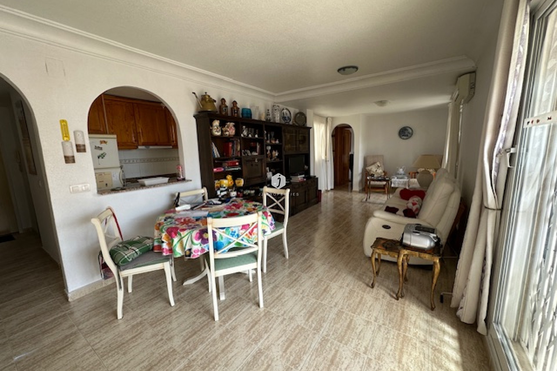 Resale - Apartment / flat -
Torrevieja - Costa Blanca