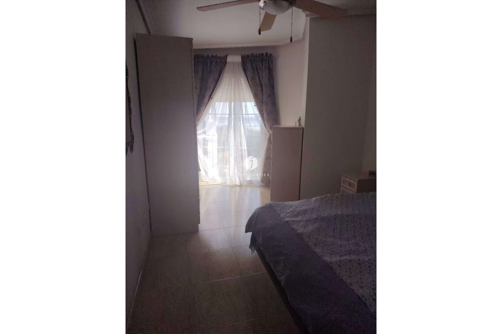 Resale - Apartment / flat -
Torrevieja - Costa Blanca