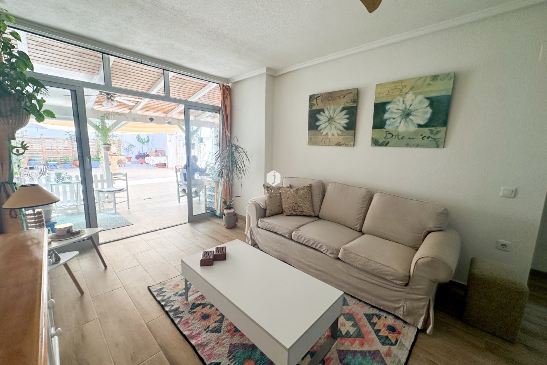 Resale - Apartment / flat -
Torrevieja - Costa Blanca