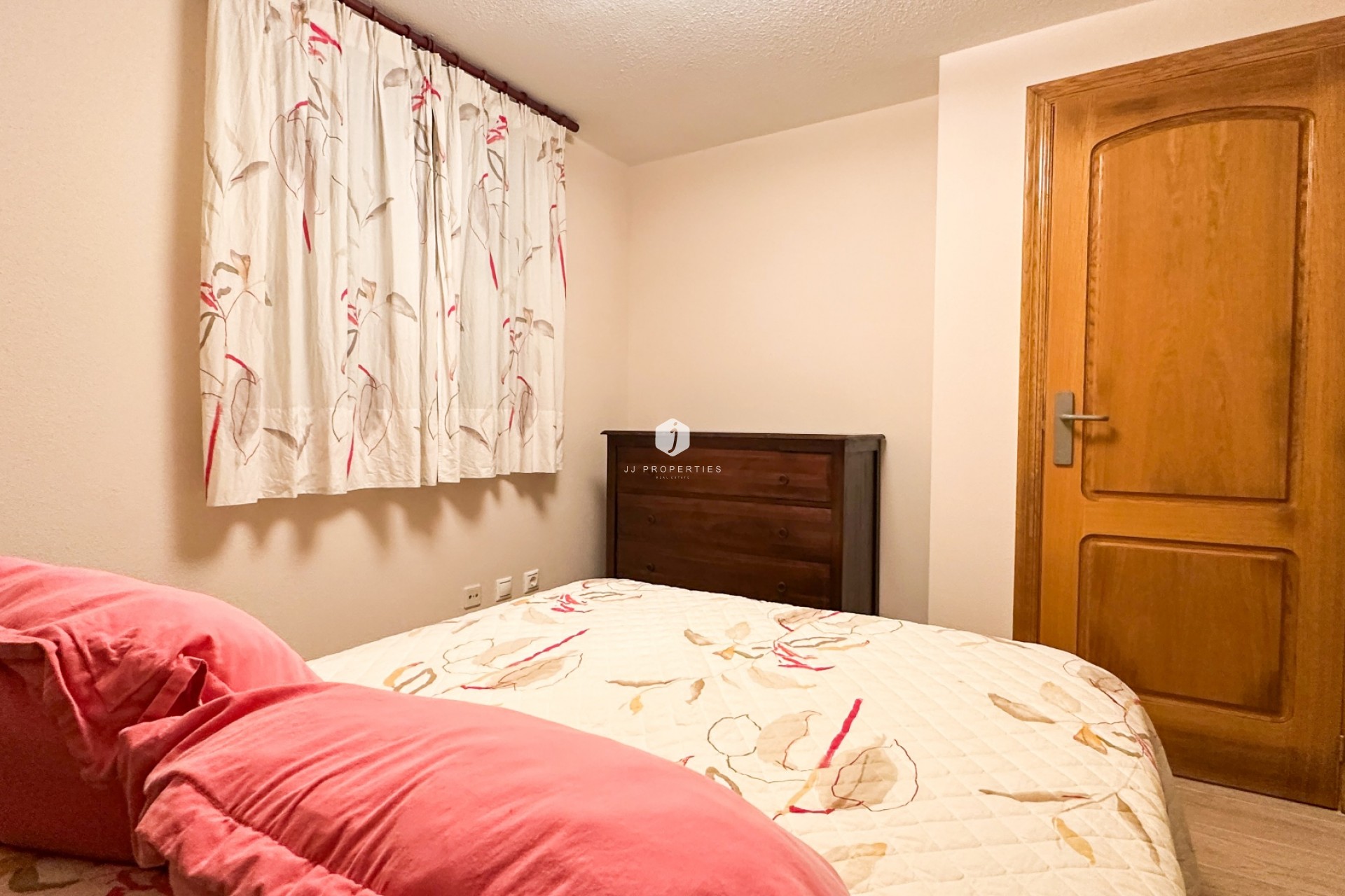 Resale - Apartment / flat -
Torrevieja - Costa Blanca