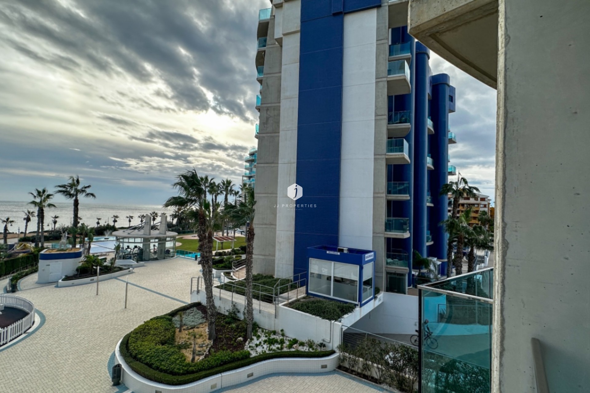 Resale - Apartment / flat -
Torrevieja - Costa Blanca