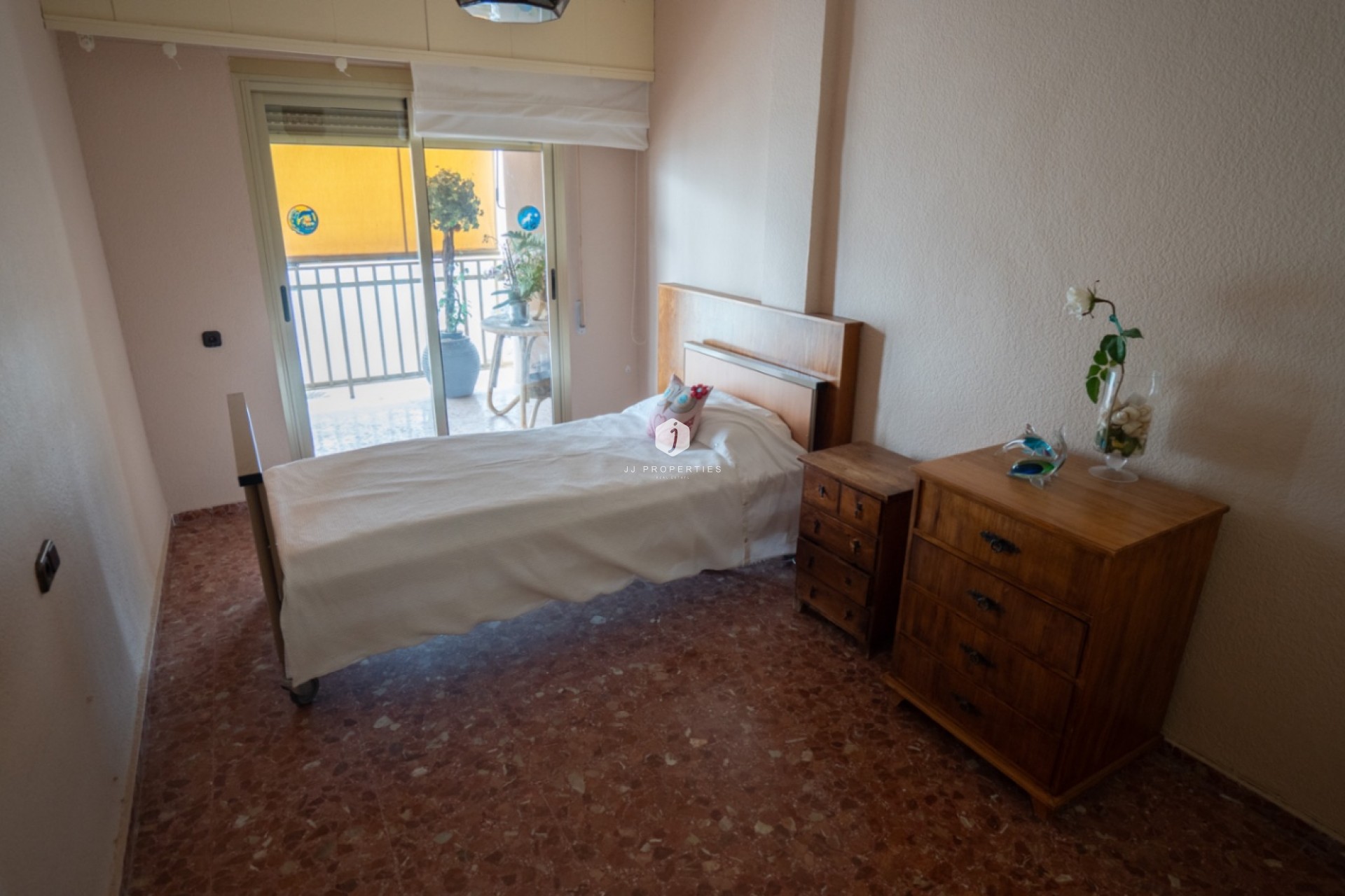 Resale - Apartment / flat -
Torrevieja - Costa Blanca