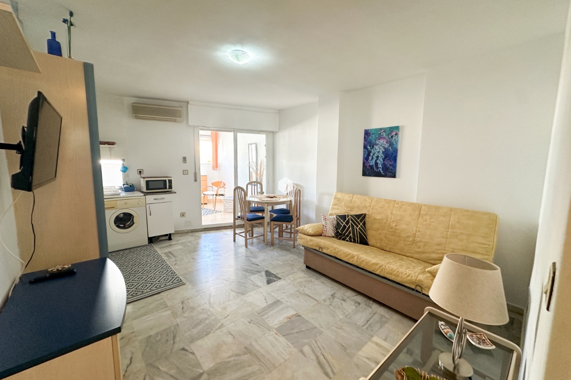 Resale - Apartment / flat -
Torrevieja - Costa Blanca