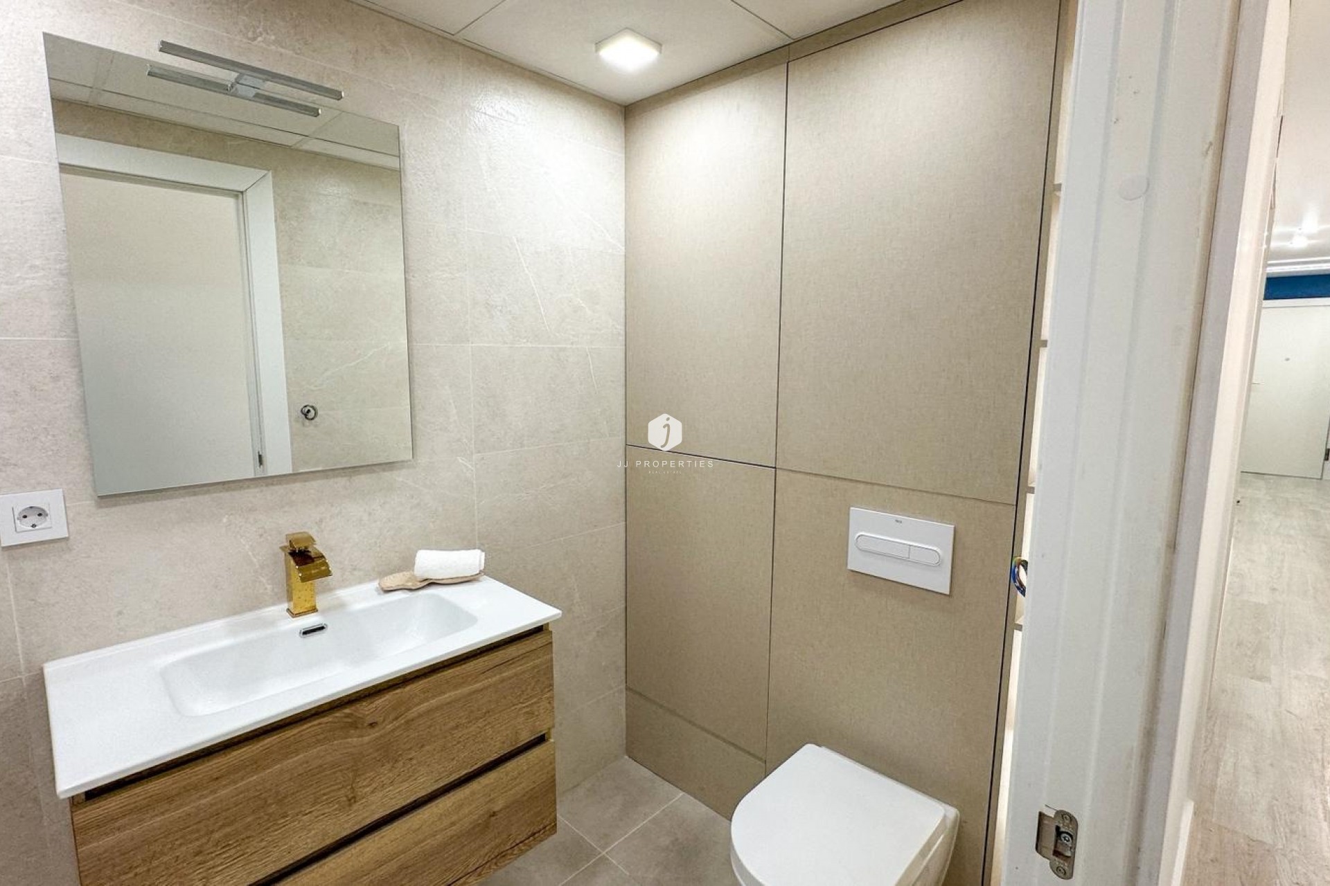 Resale - Apartment / flat -
Torrevieja - Costa Blanca