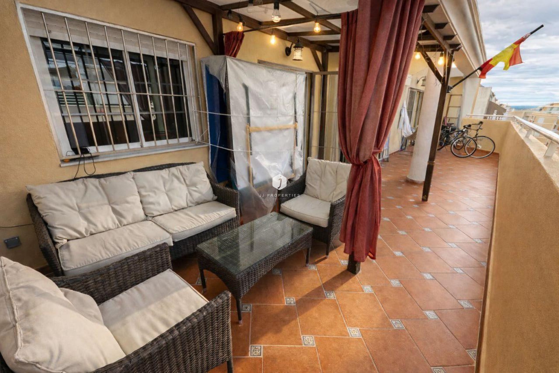 Resale - Apartment / flat -
Torrevieja - Costa Blanca