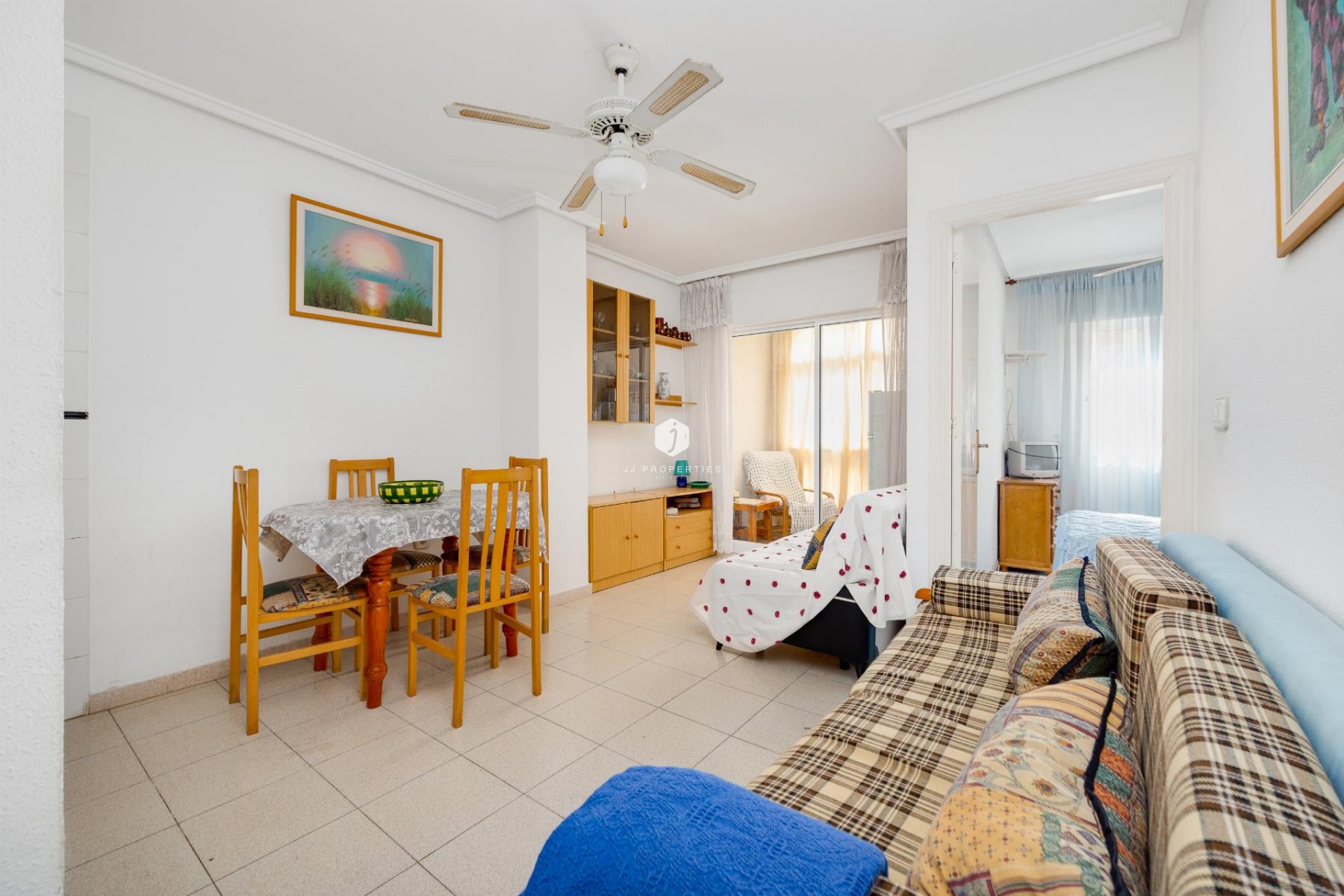 Resale - Apartment / flat -
Torrevieja - Costa Blanca