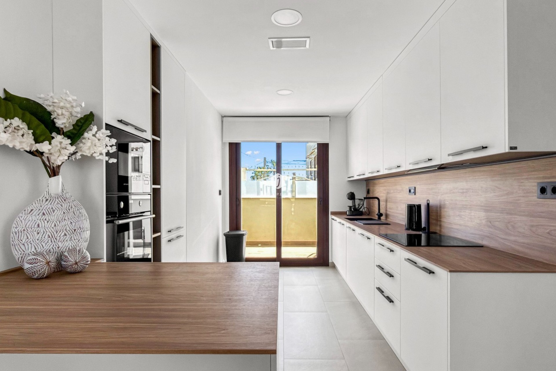 Resale - Apartment / flat -
Torrevieja - Costa Blanca