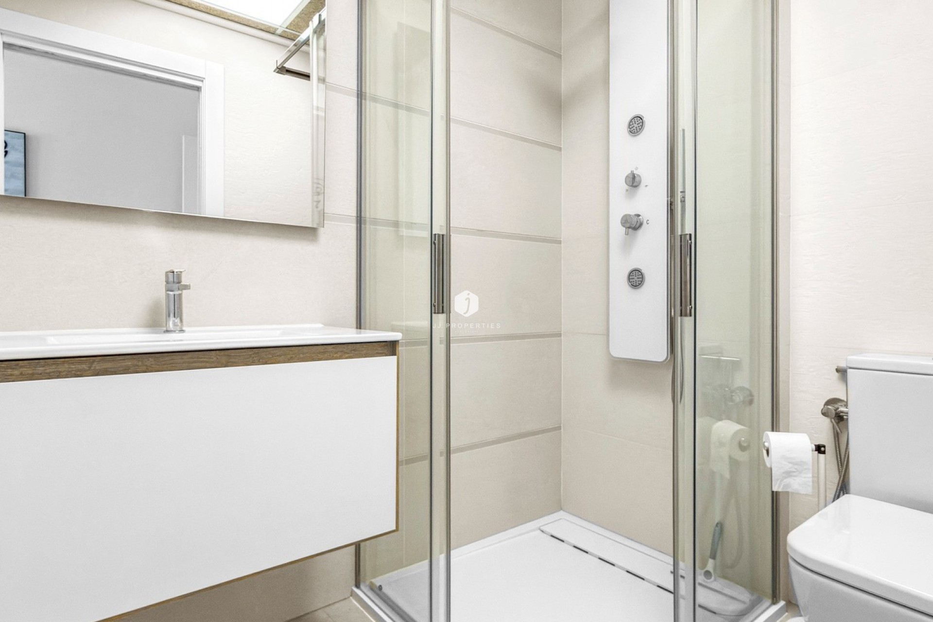 Resale - Apartment / flat -
Torrevieja - Costa Blanca