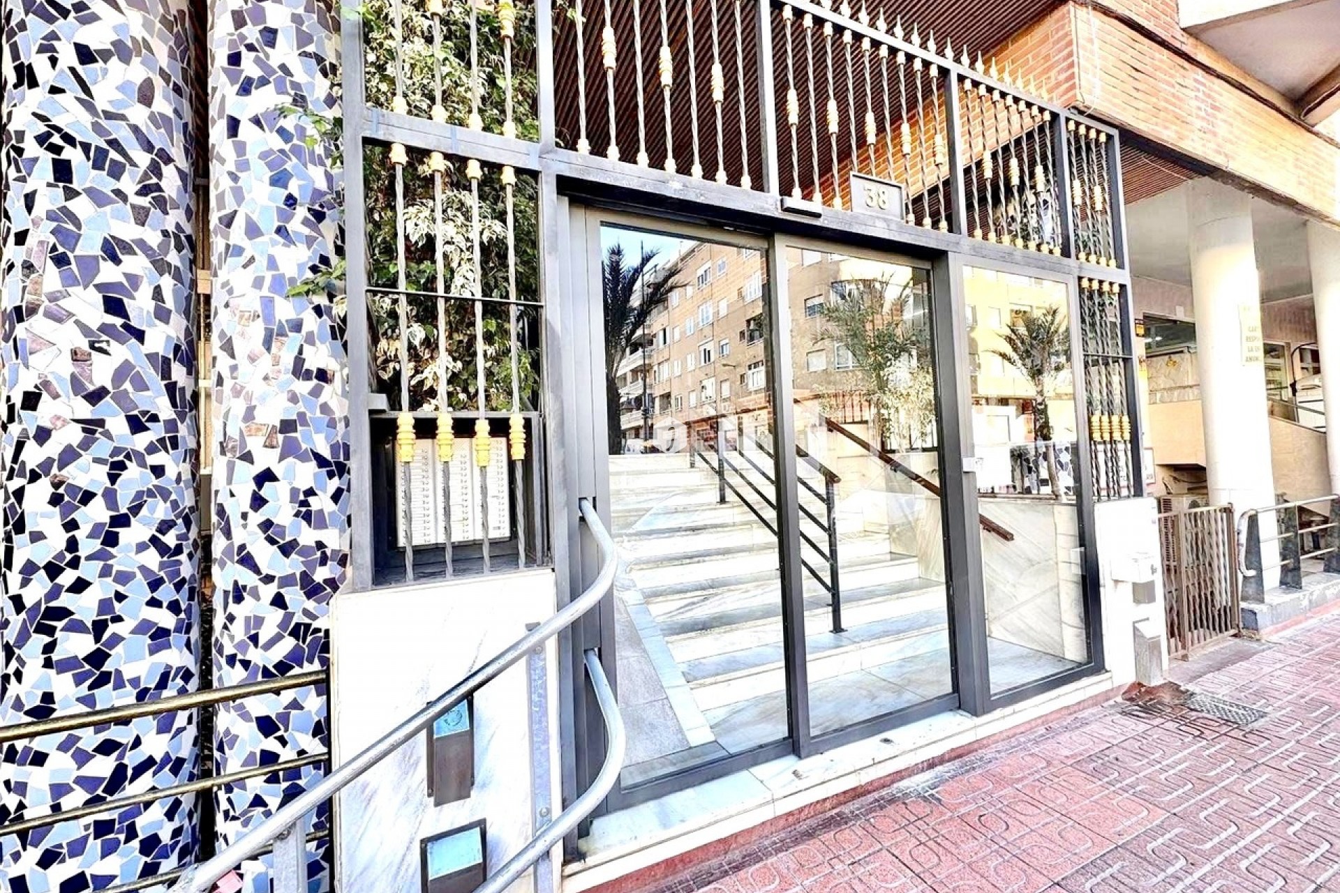 Resale - Apartment / flat -
Torrevieja - Costa Blanca