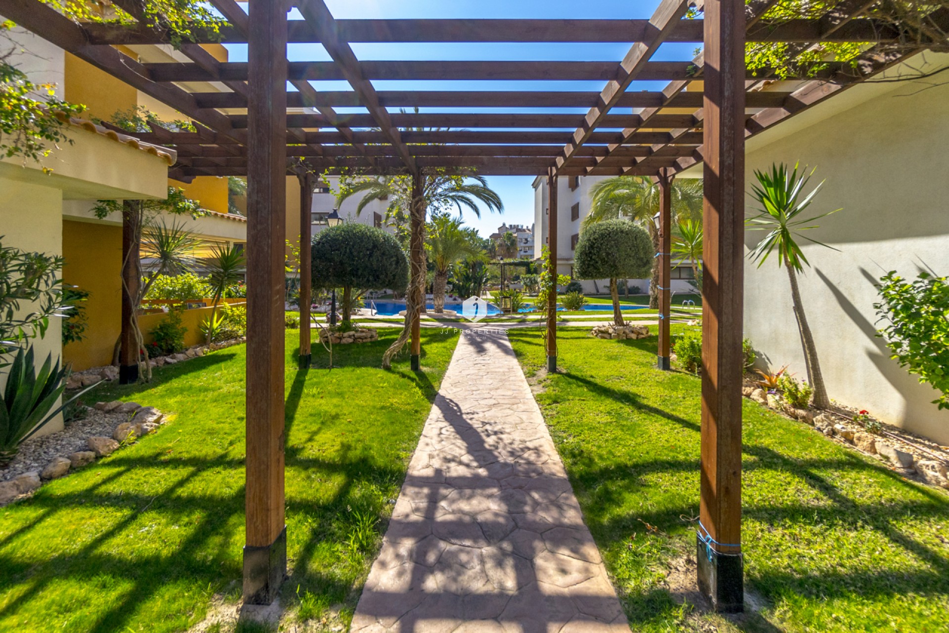 Resale - Apartment / flat -
Torrevieja - Costa Blanca