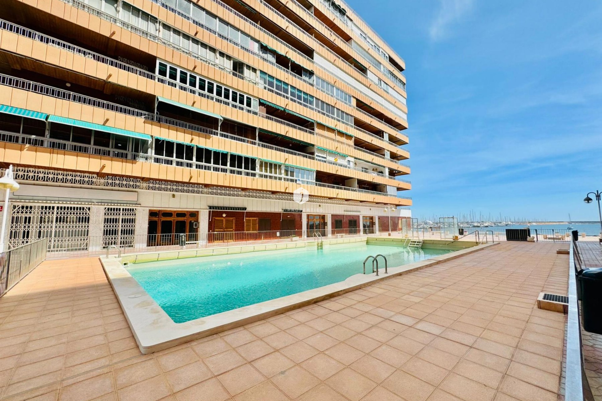 Resale - Apartment / flat -
Torrevieja - Costa Blanca