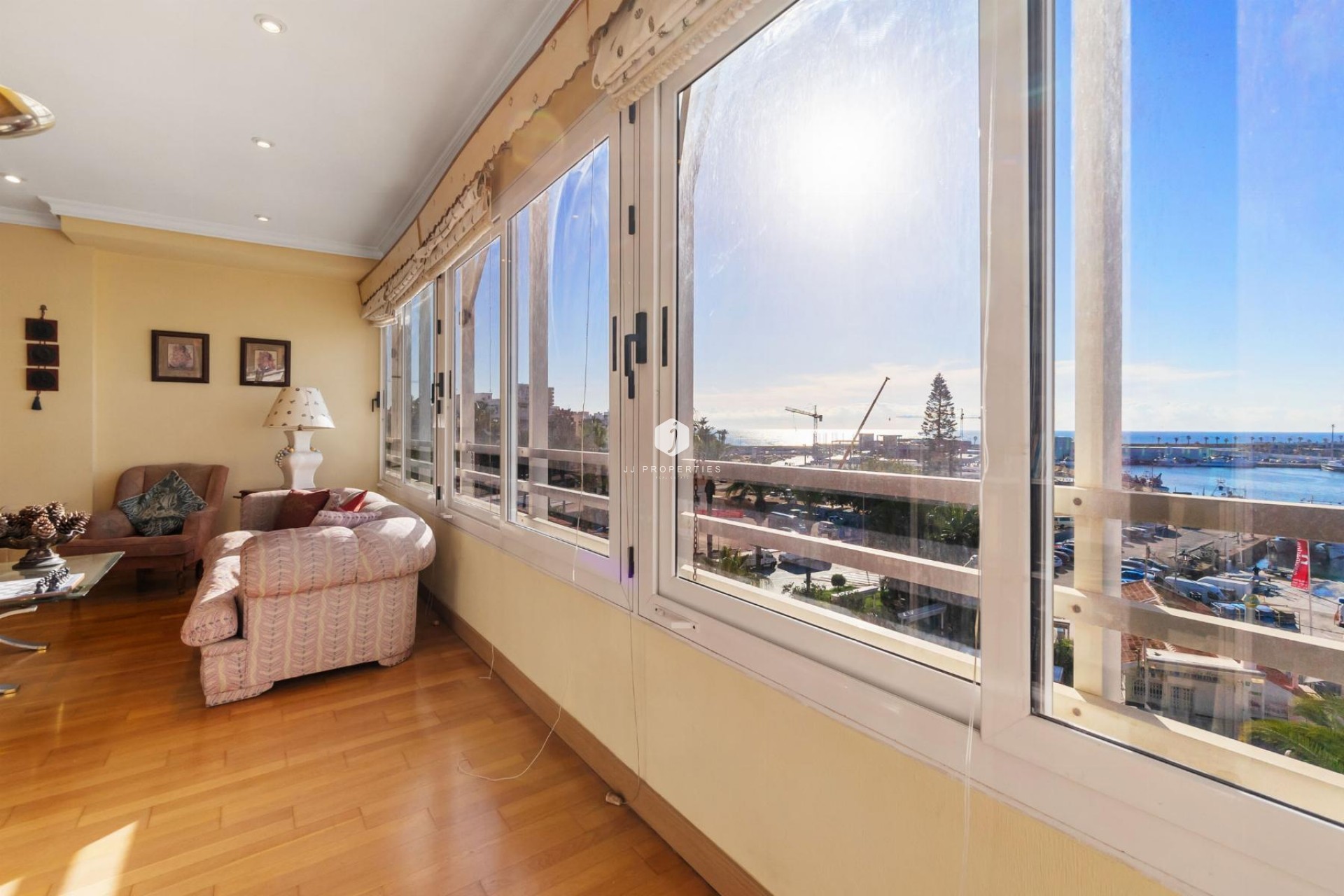 Resale - Apartment / flat -
Torrevieja - Costa Blanca