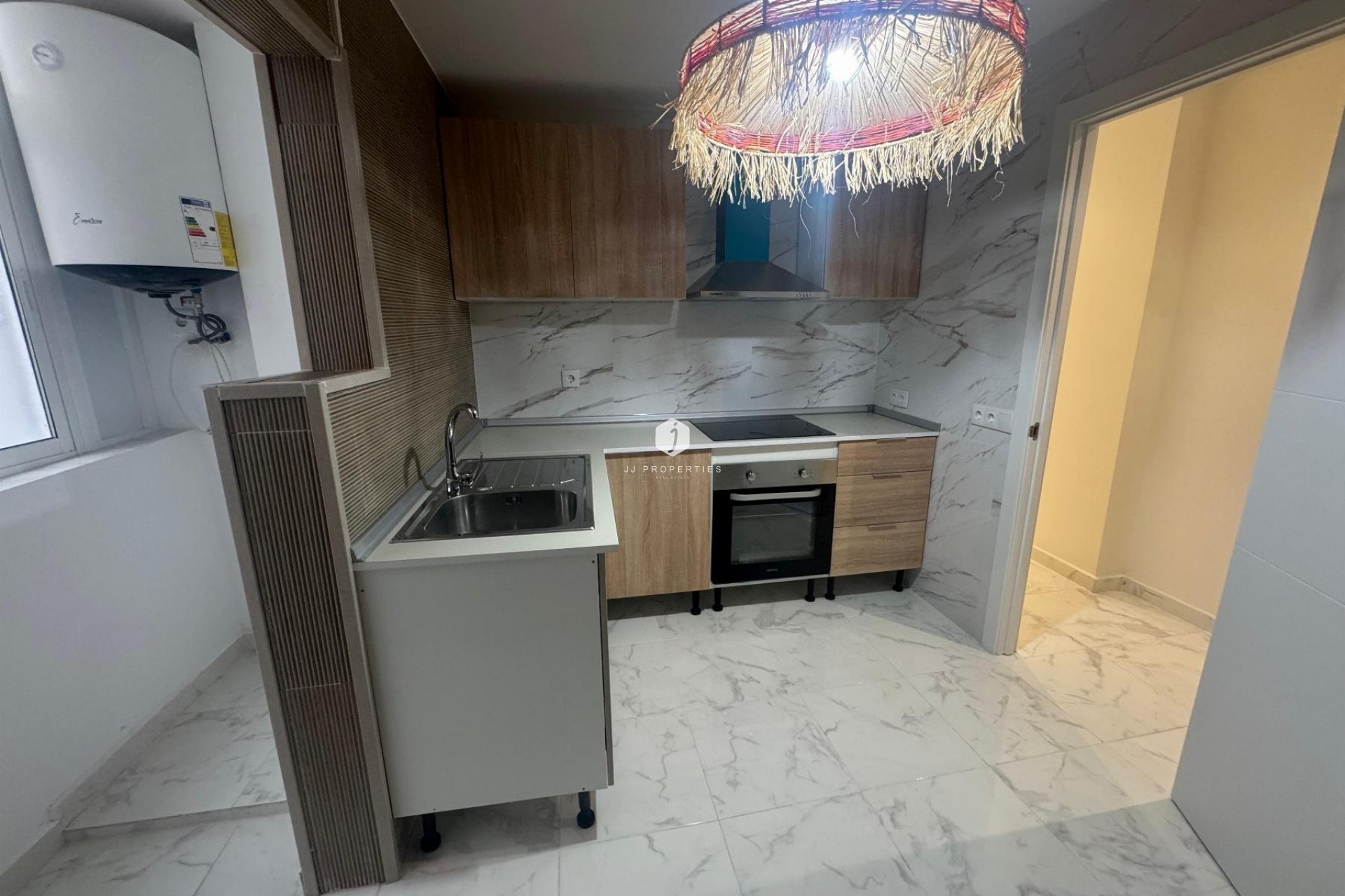 Resale - Apartment / flat -
Torrevieja - Costa Blanca