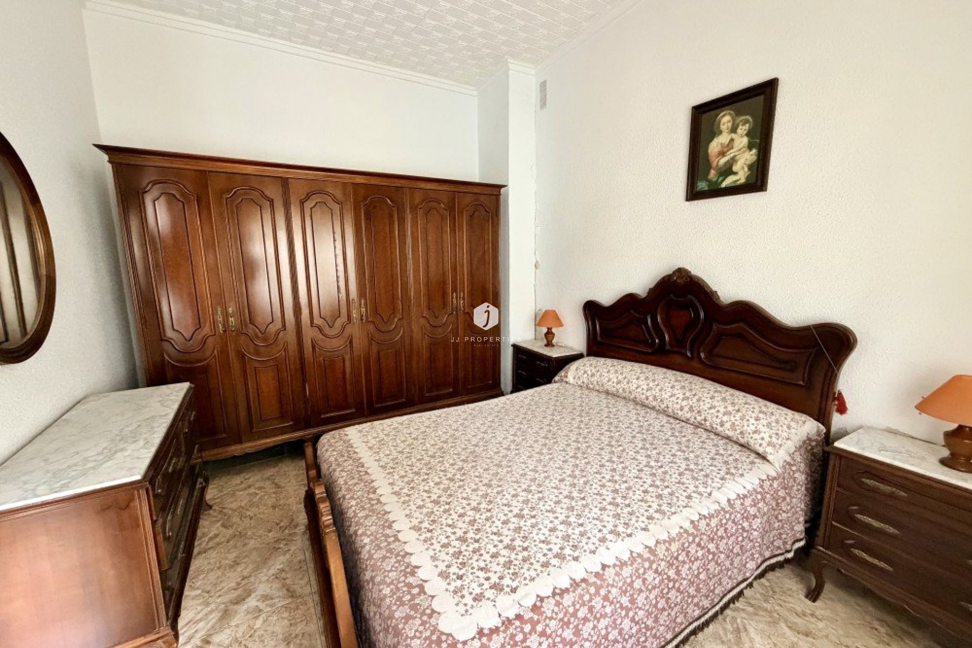 Resale - Apartment / flat -
Torrevieja - Costa Blanca