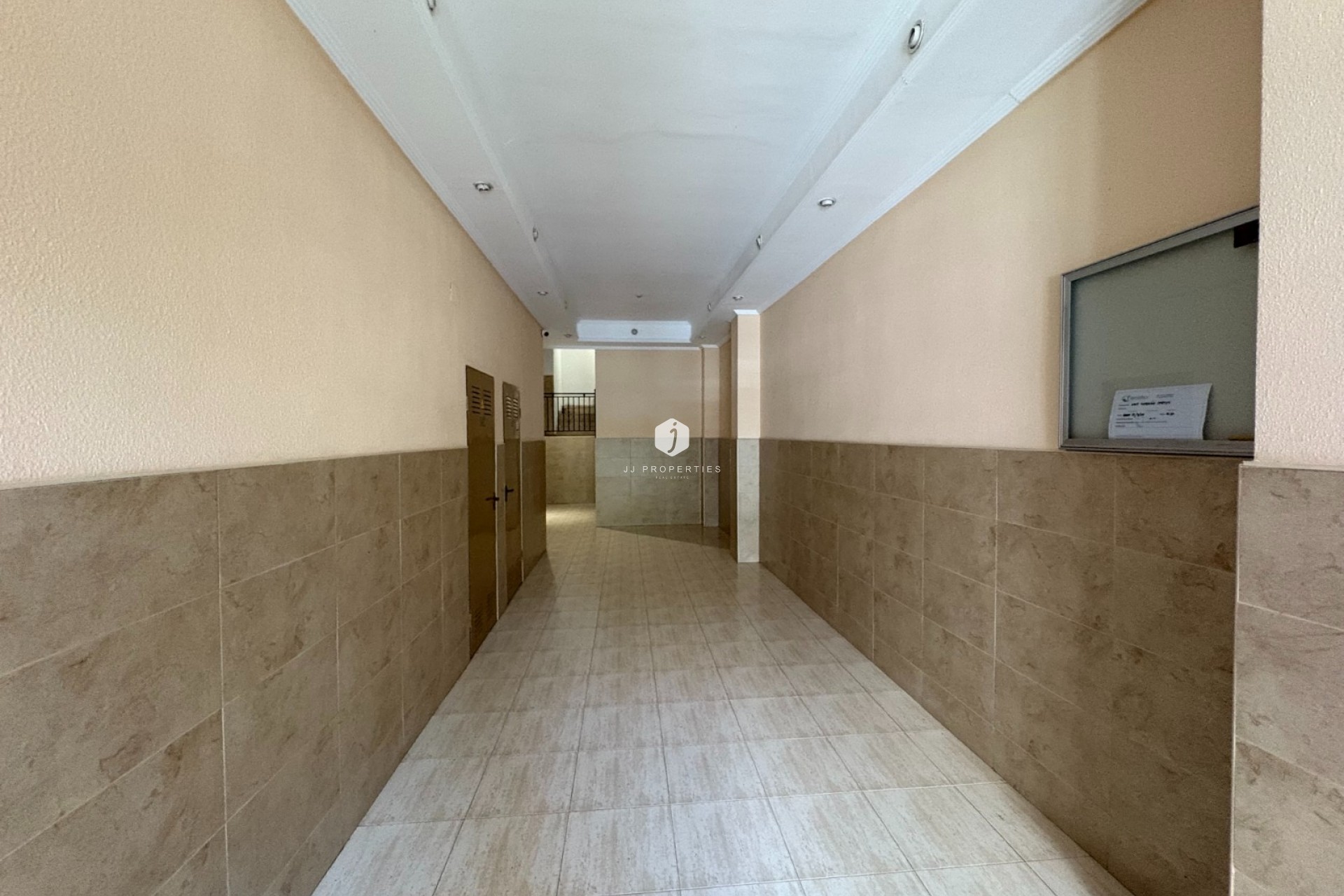 Resale - Apartment / flat -
Torrevieja - Costa Blanca