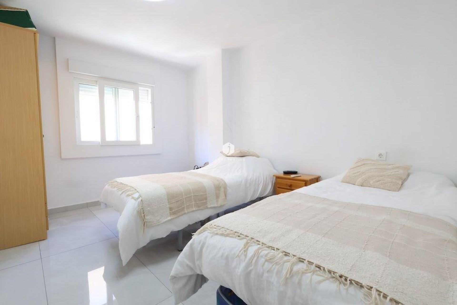 Resale - Apartment / flat -
Torrevieja - Costa Blanca