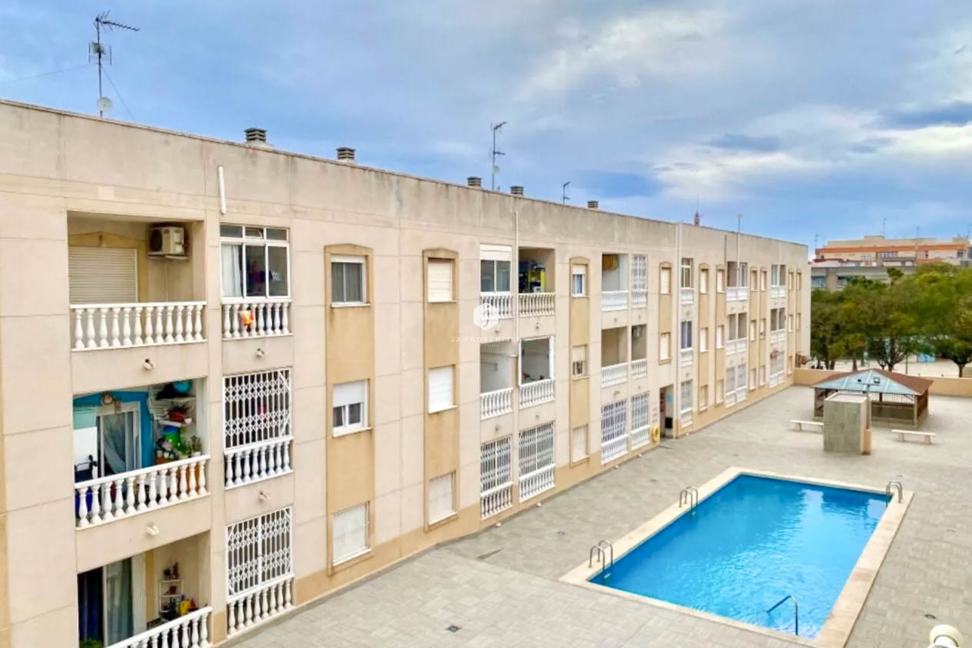 Resale - Apartment / flat -
Torrevieja - Costa Blanca