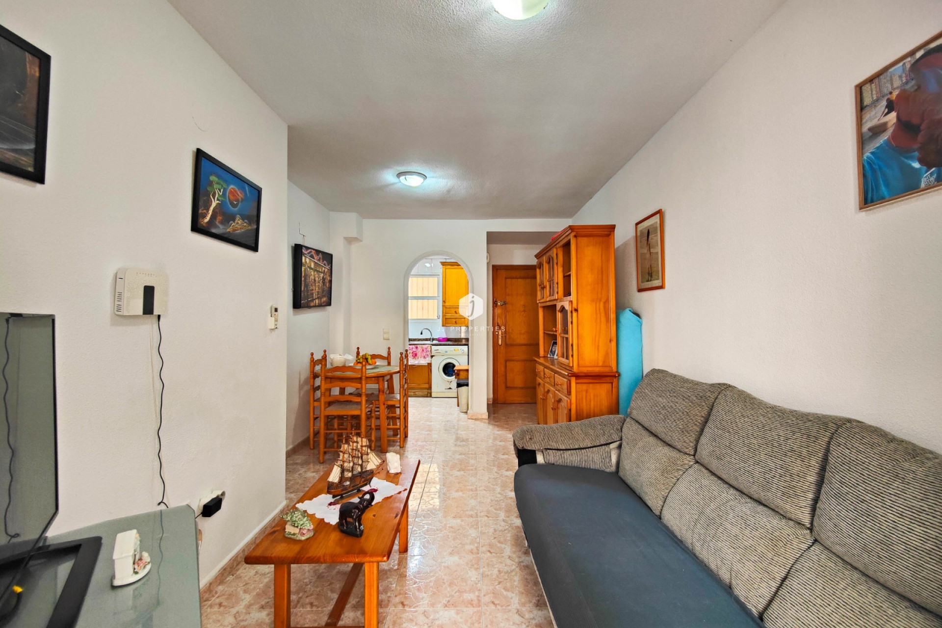 Resale - Apartment / flat -
Torrevieja - Costa Blanca