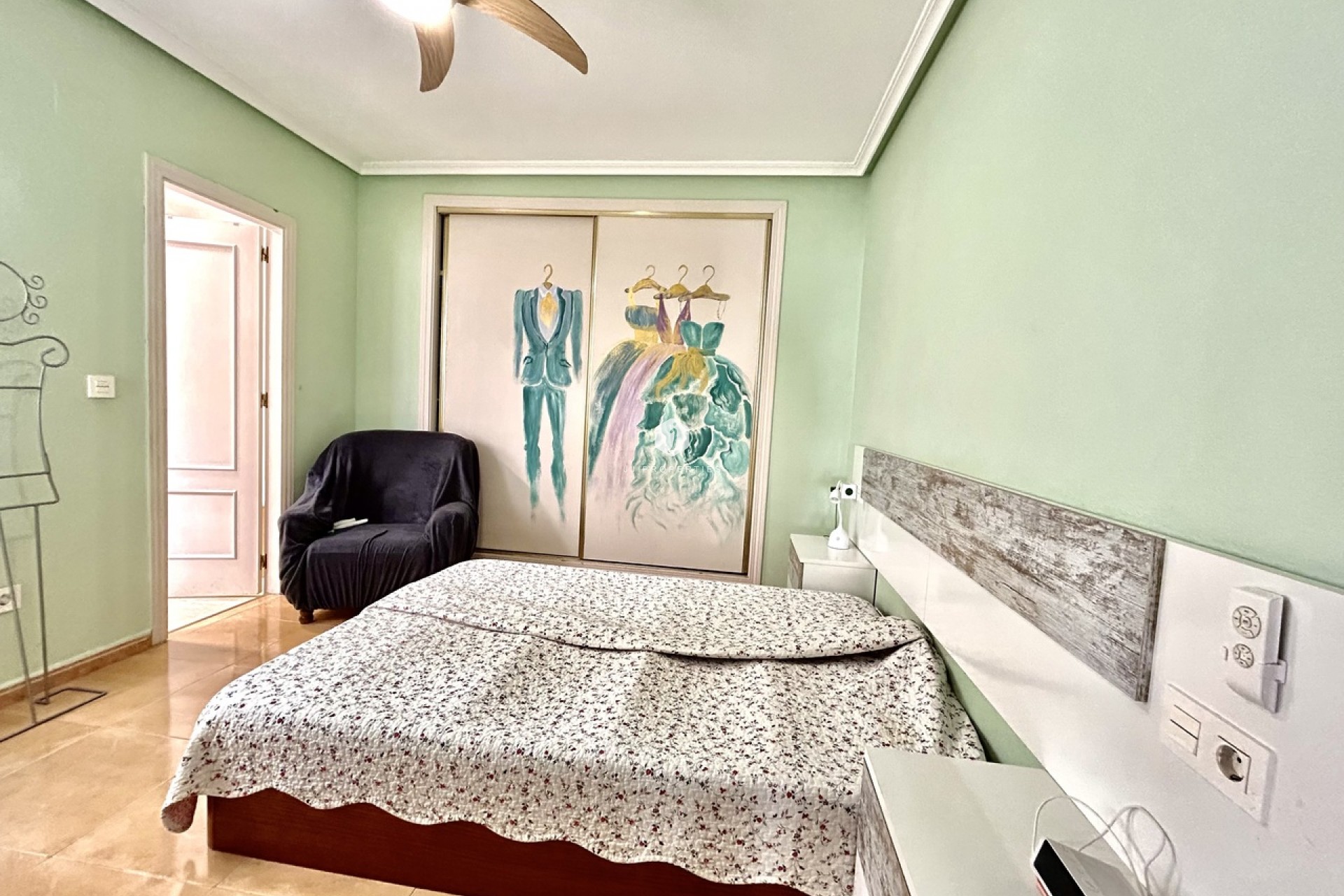 Resale - Apartment / flat -
Torrevieja - Costa Blanca