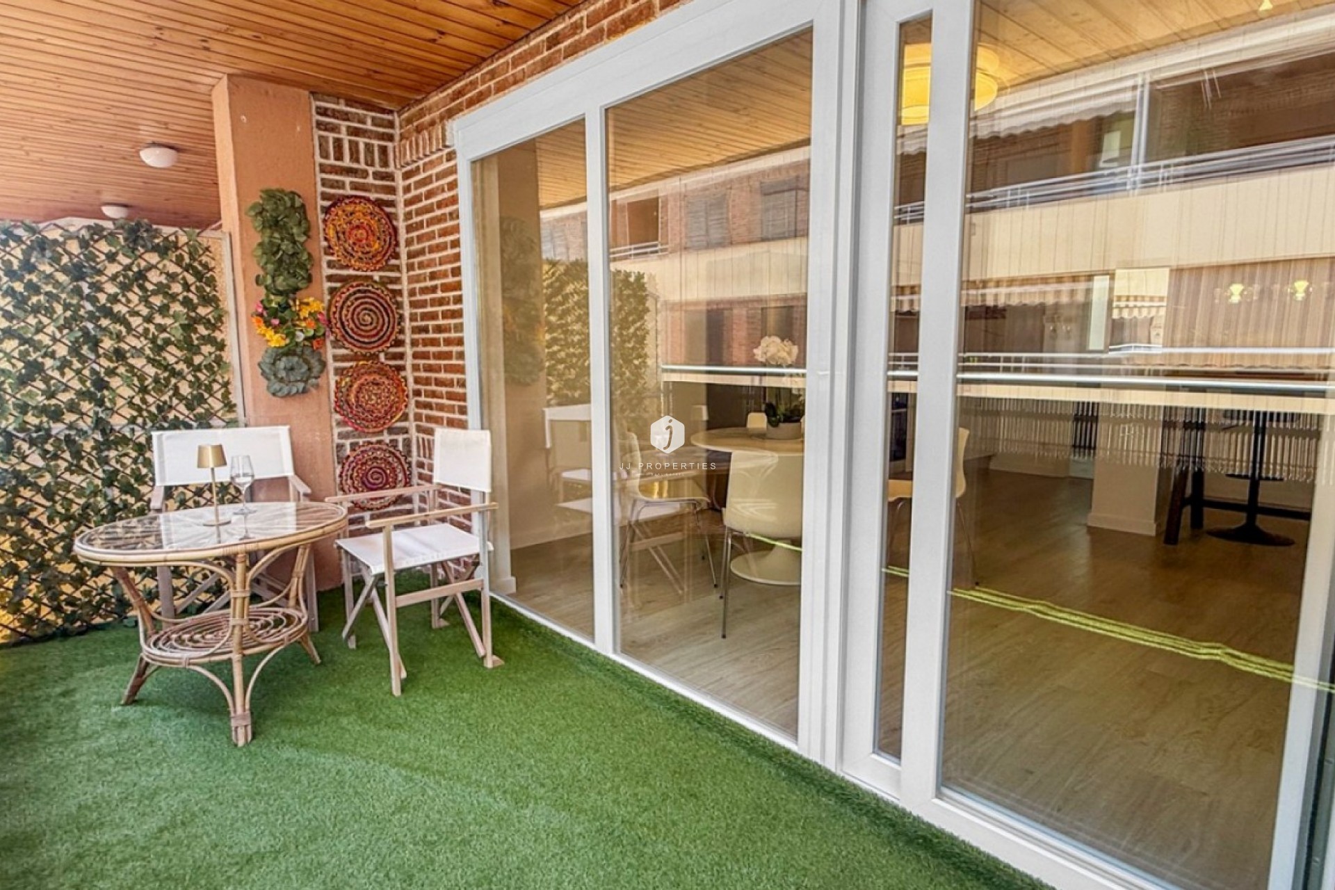 Resale - Apartment / flat -
Torrevieja - Costa Blanca
