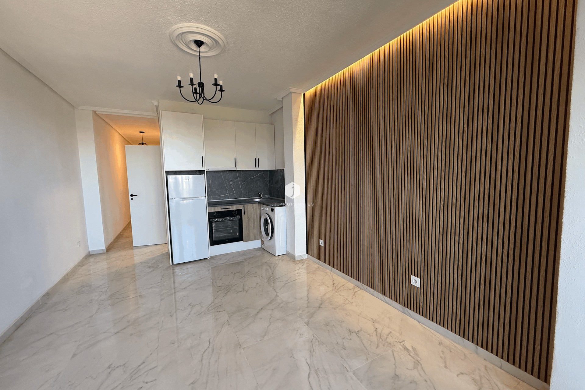 Resale - Apartment / flat -
Torrevieja - Costa Blanca