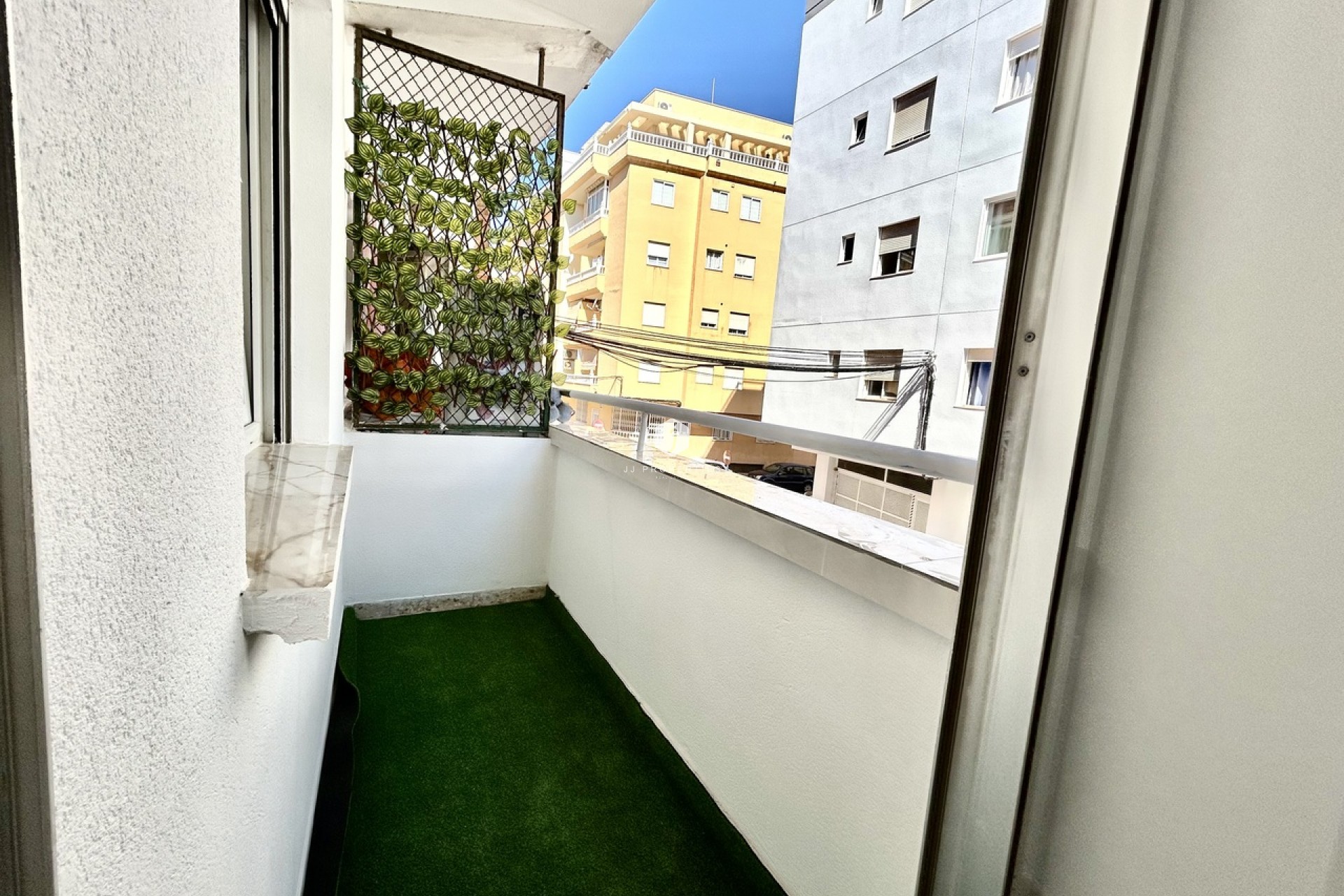 Resale - Apartment / flat -
Torrevieja - Costa Blanca