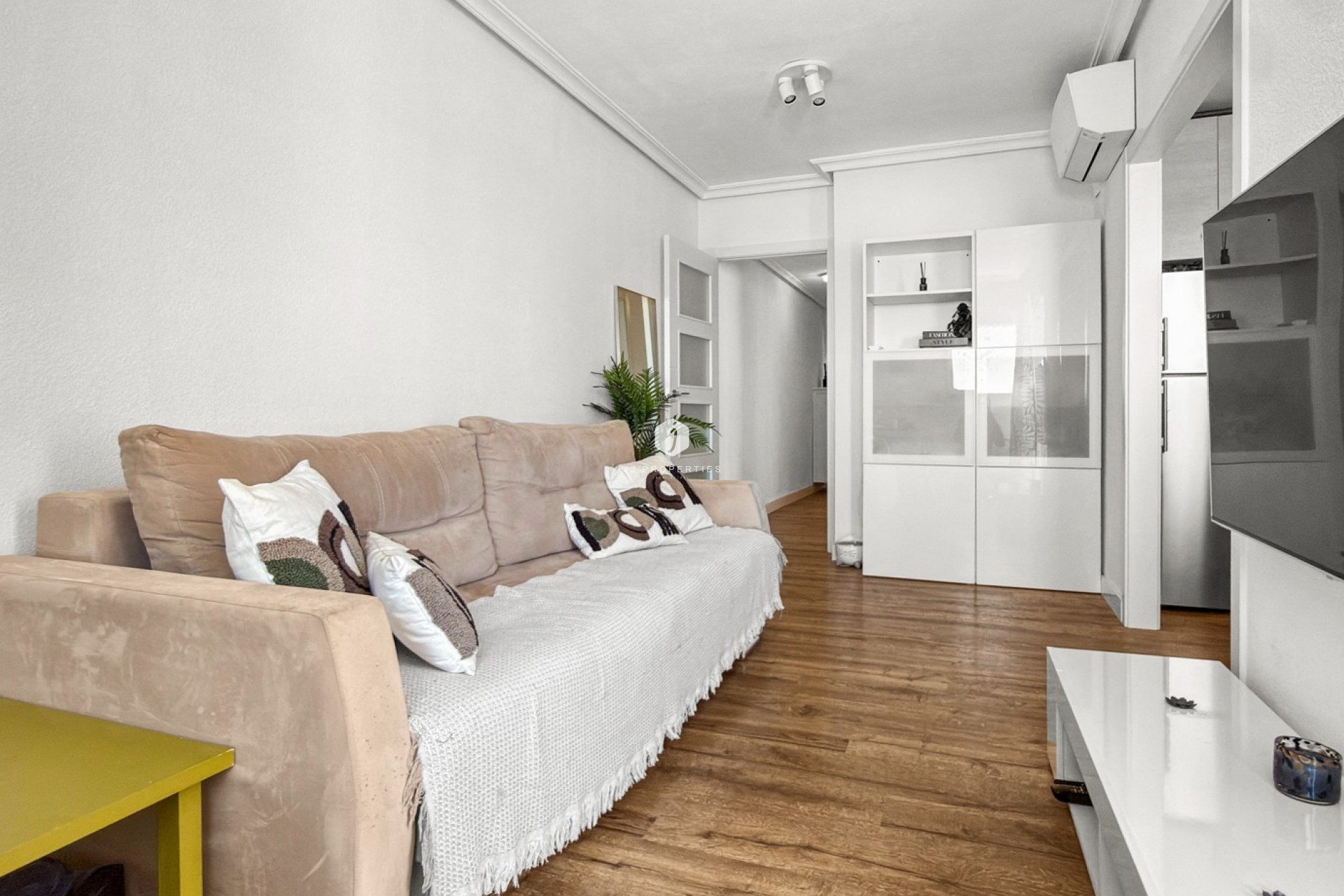 Resale - Apartment / flat -
Torrevieja - Costa Blanca