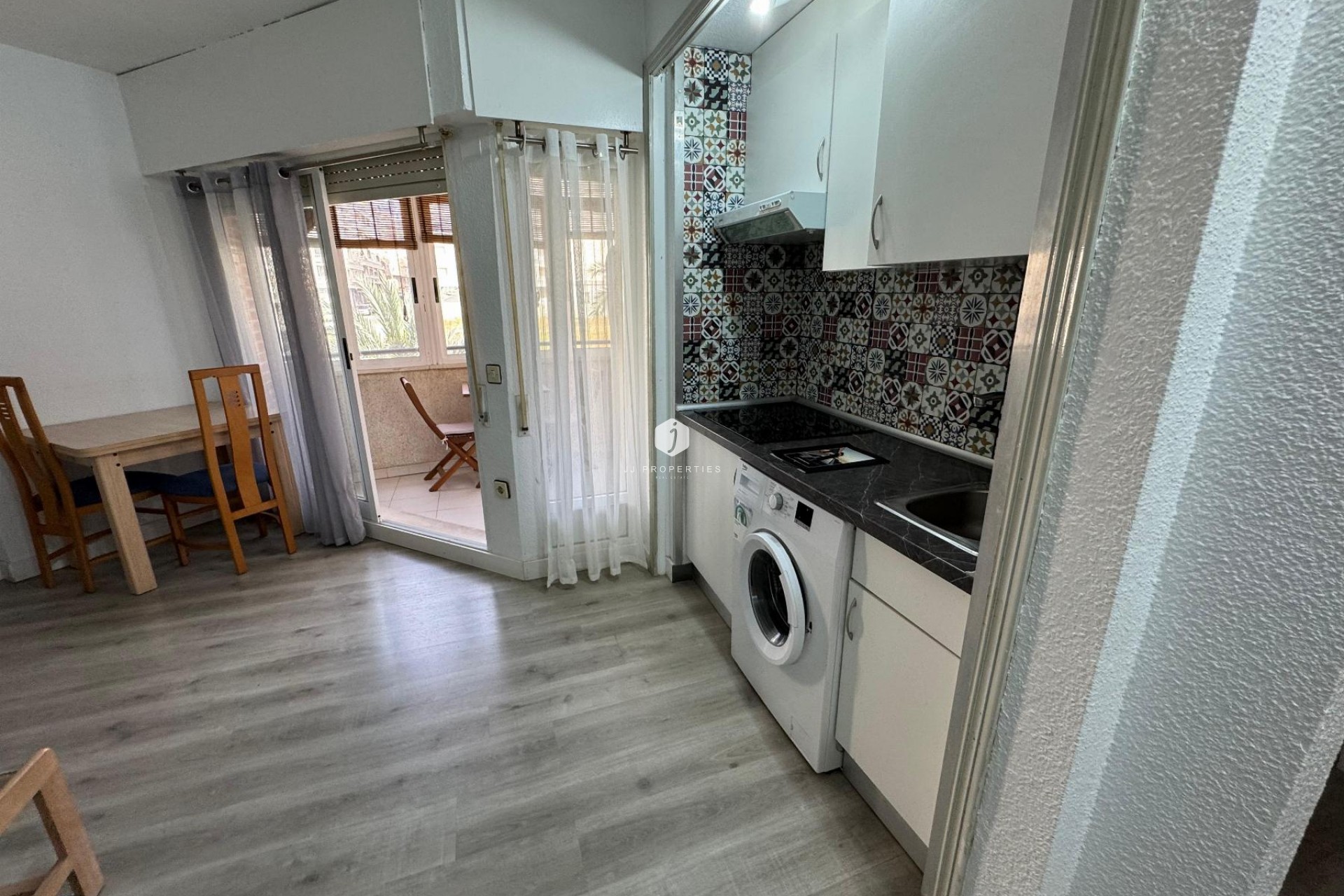 Resale - Apartment / flat -
Torrevieja - Costa Blanca