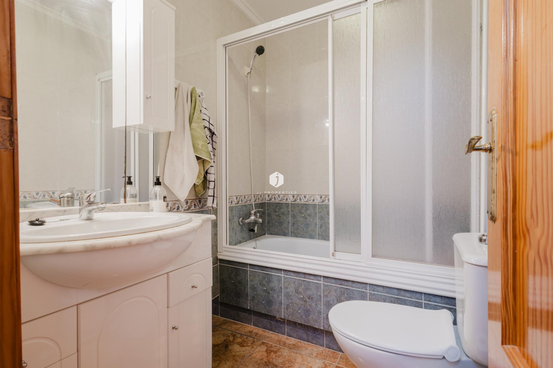 Resale - Apartment / flat -
Torrevieja - Costa Blanca